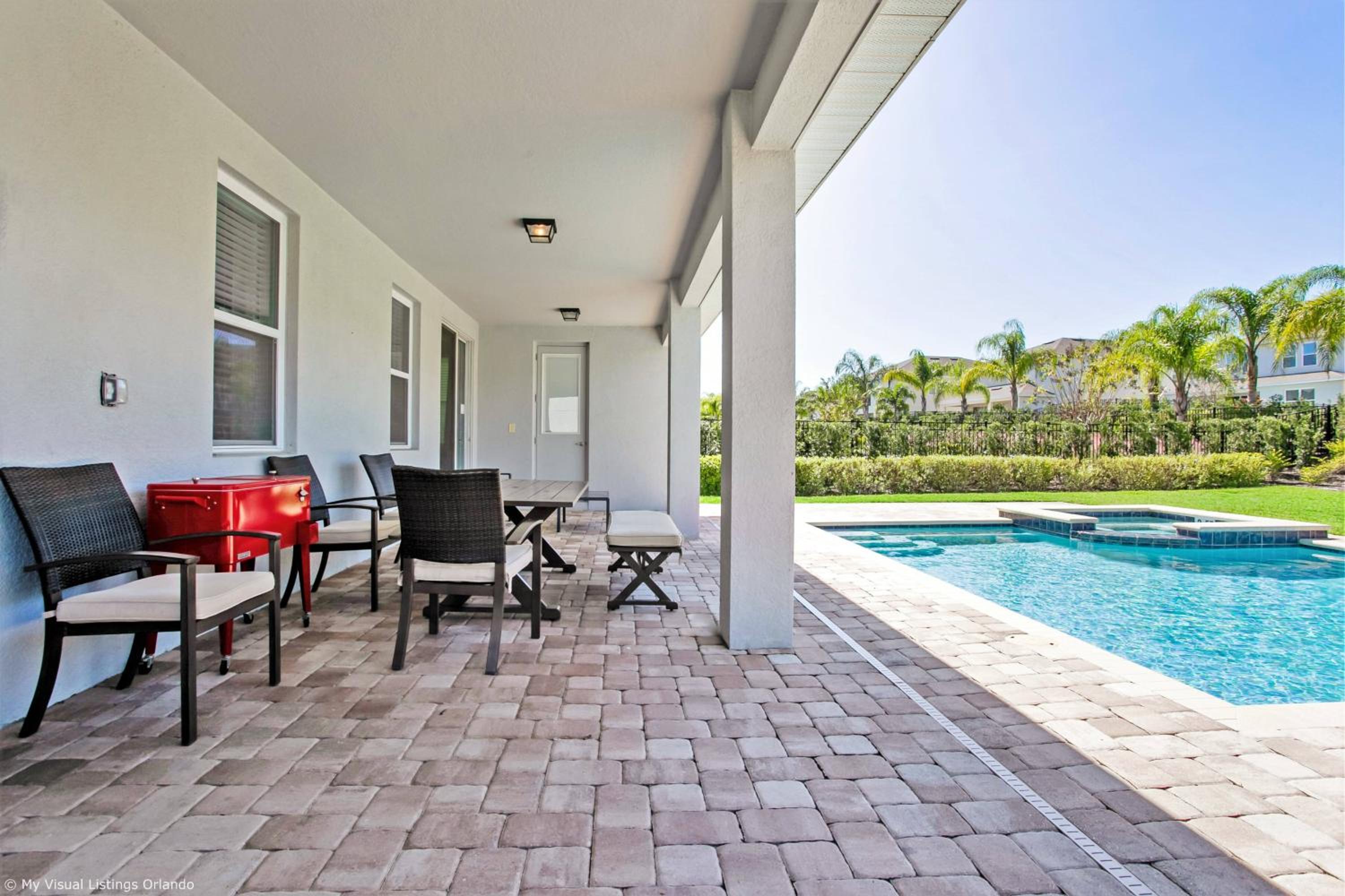 Encore Resort 8 Bedroom Home with Pool 2114