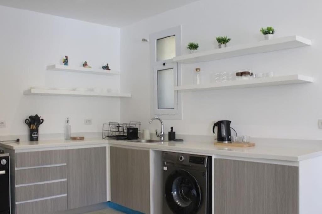 Eden Stays Spacious beautifully designed 4BR apt