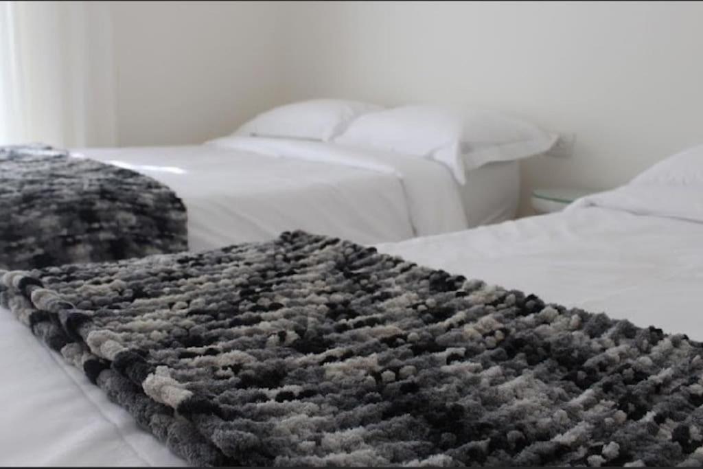Eden Stays Spacious beautifully designed 4BR apt