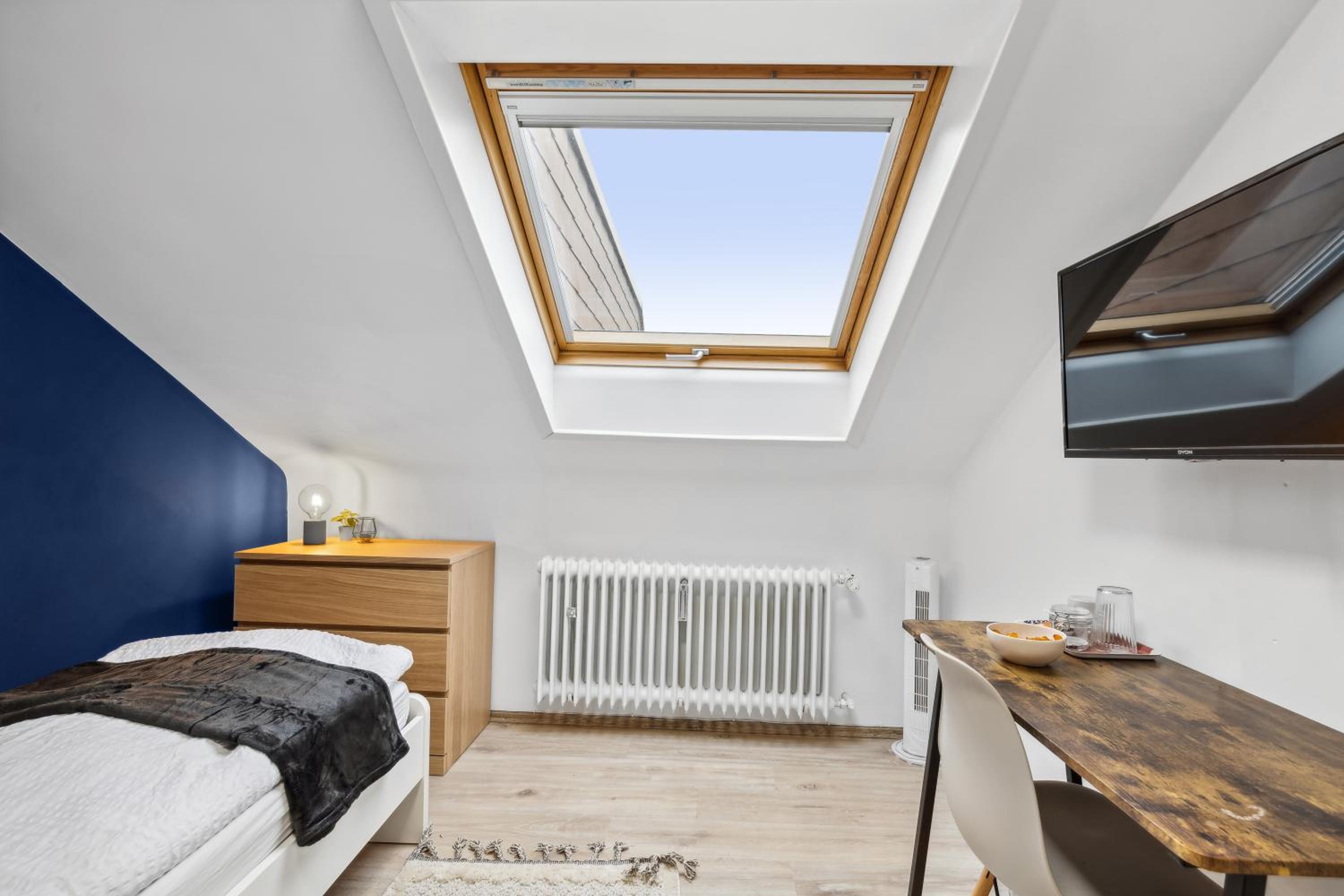 Zentrale, Große & Moderne Unterkunft in Koblenz