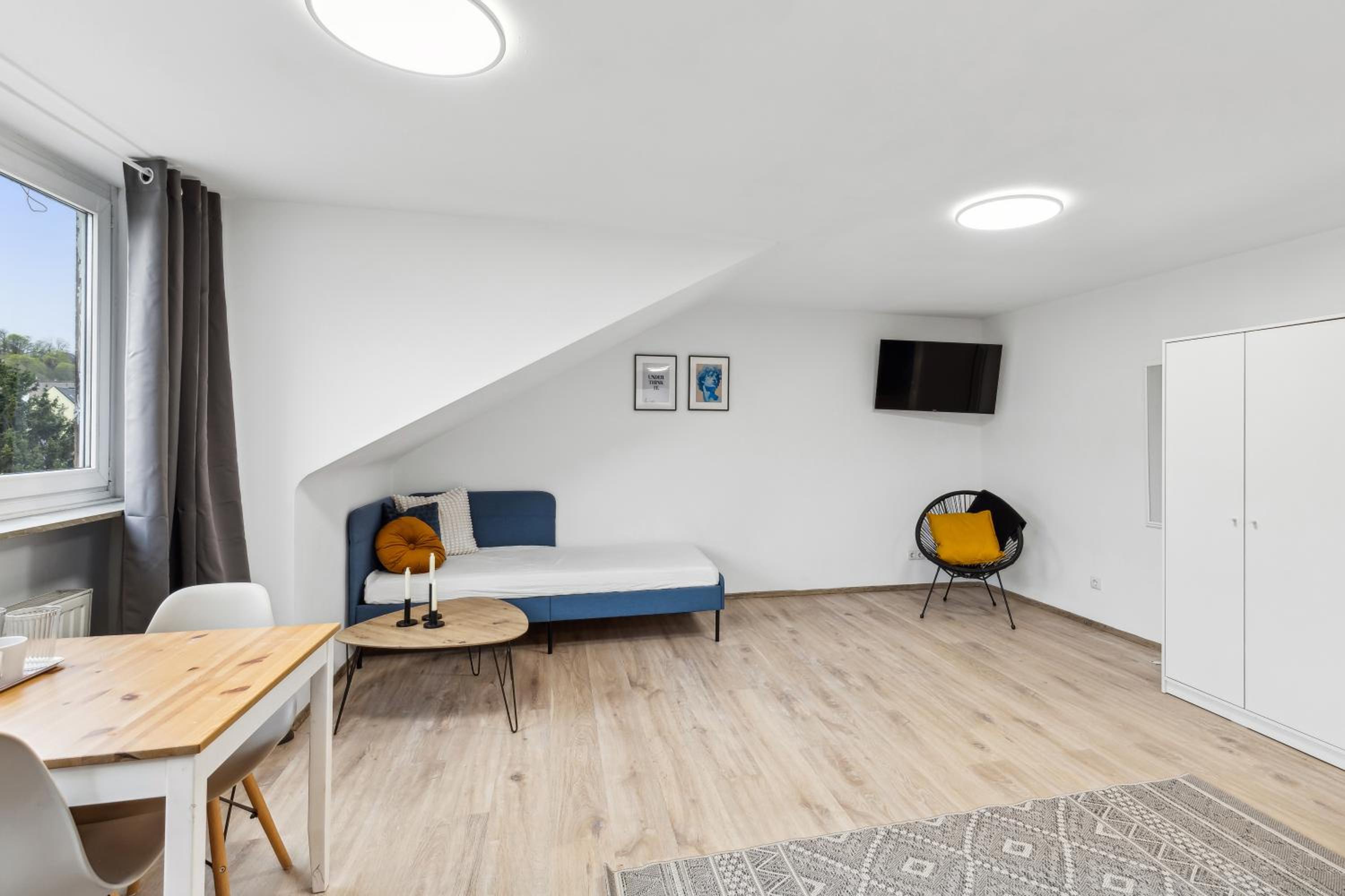 Zentrale, Große & Moderne Unterkunft in Koblenz