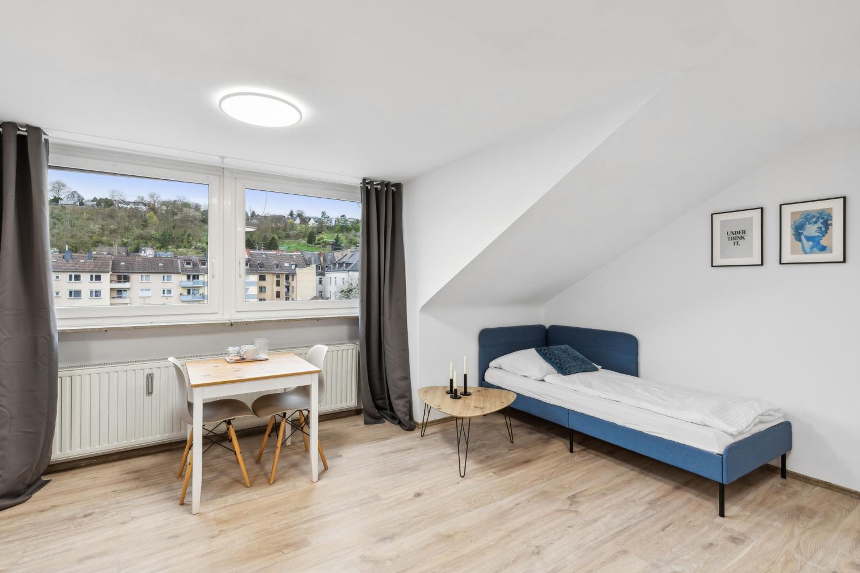 Zentrale, Große & Moderne Unterkunft in Koblenz