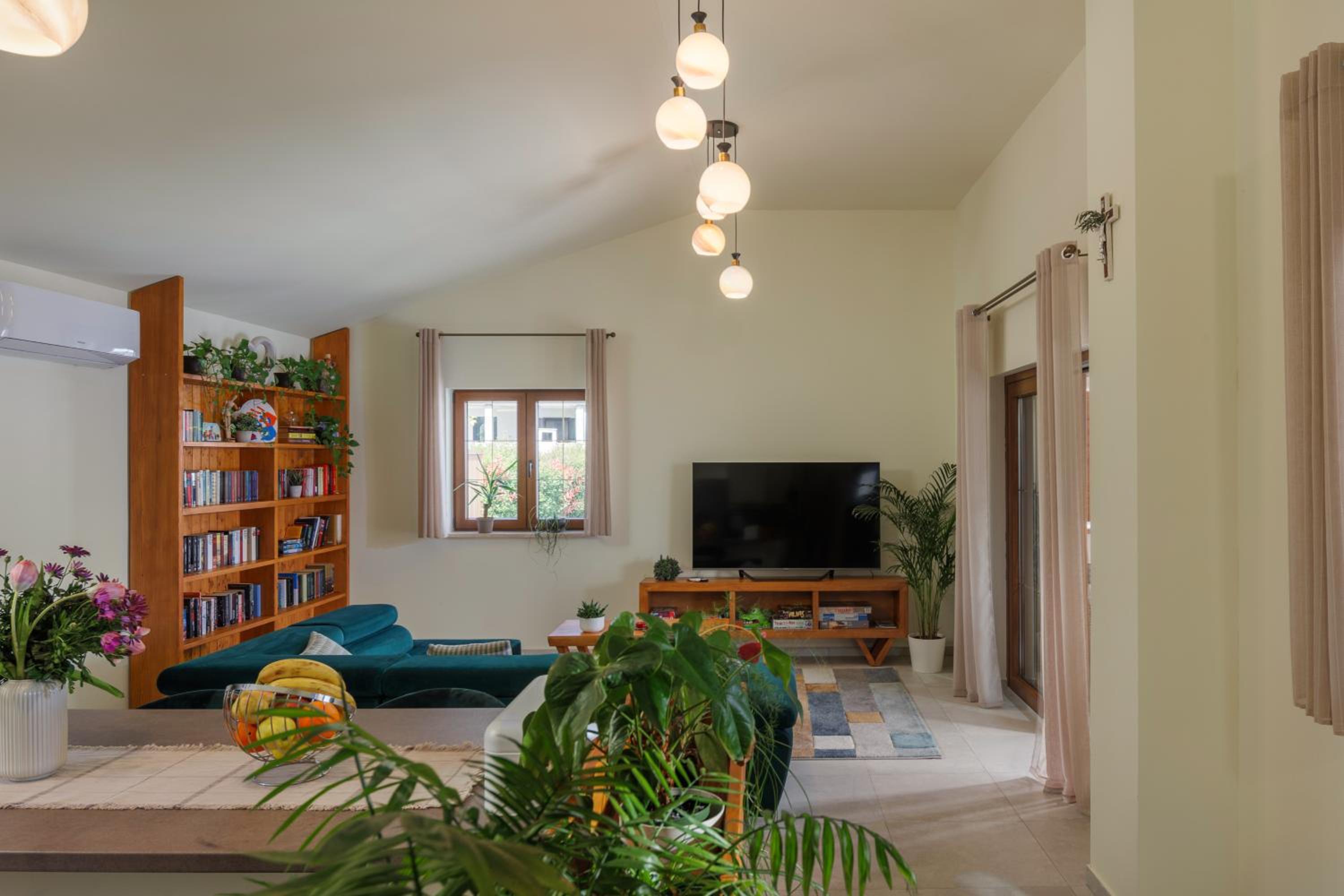 Villa Alora view 3