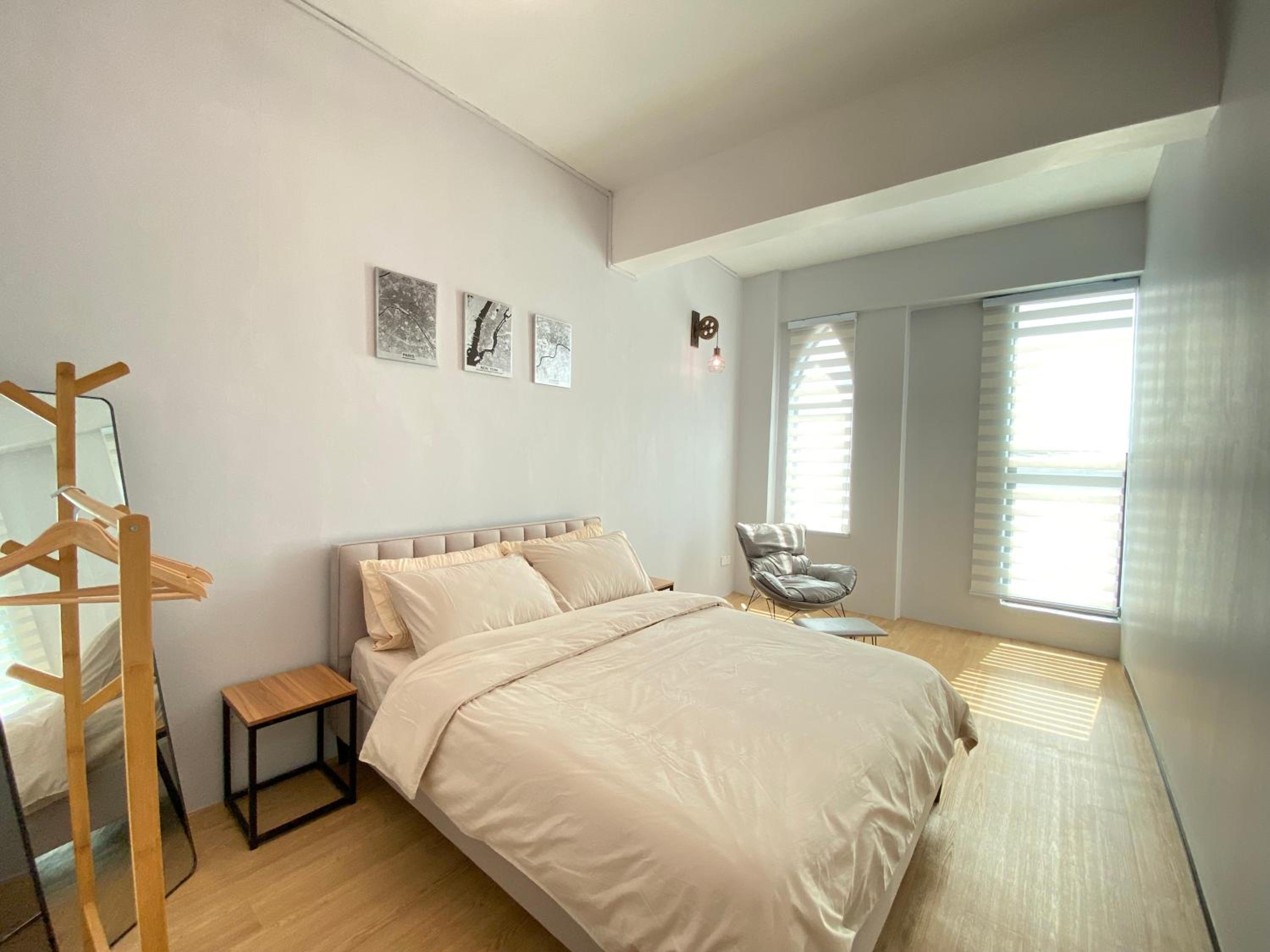 Lemon Olive Stylish Townhouse