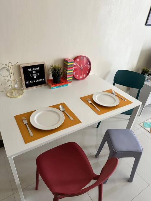 L Stays Viceroy Taguig (200mbps, Pool Access) view 5