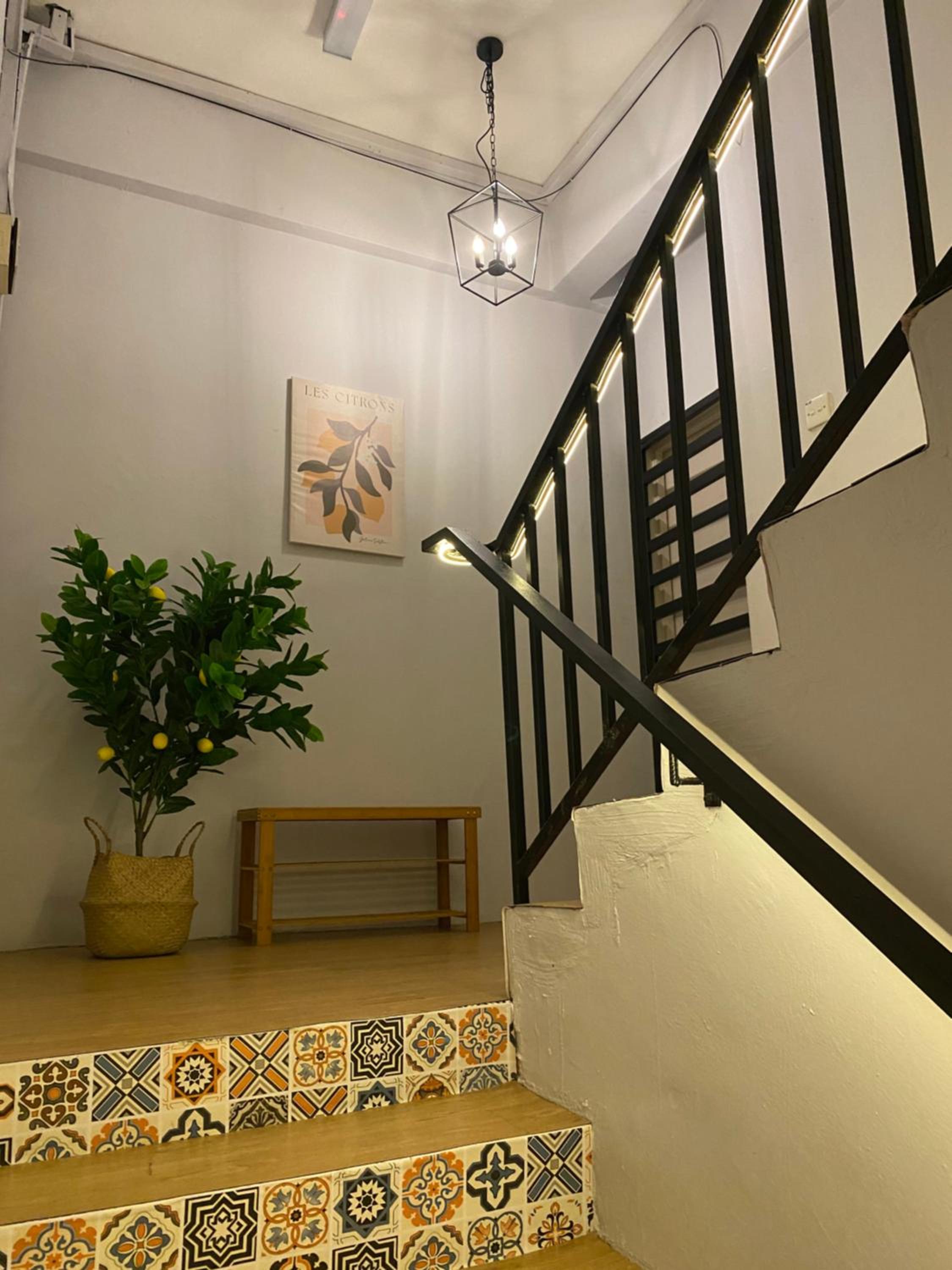 Lemon Olive Stylish Townhouse