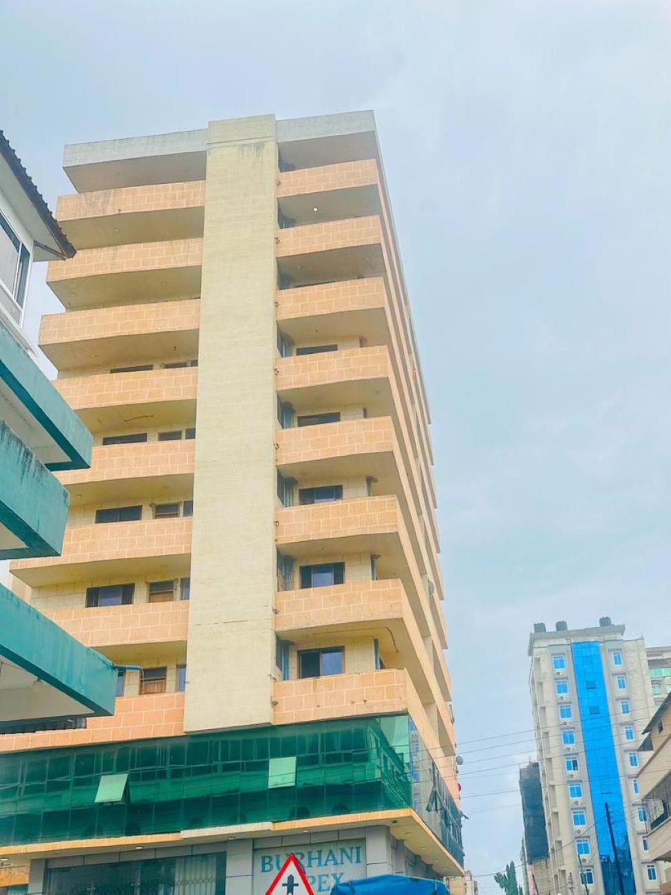 Downtown Dreamspace City - 3 bedrooms view 5