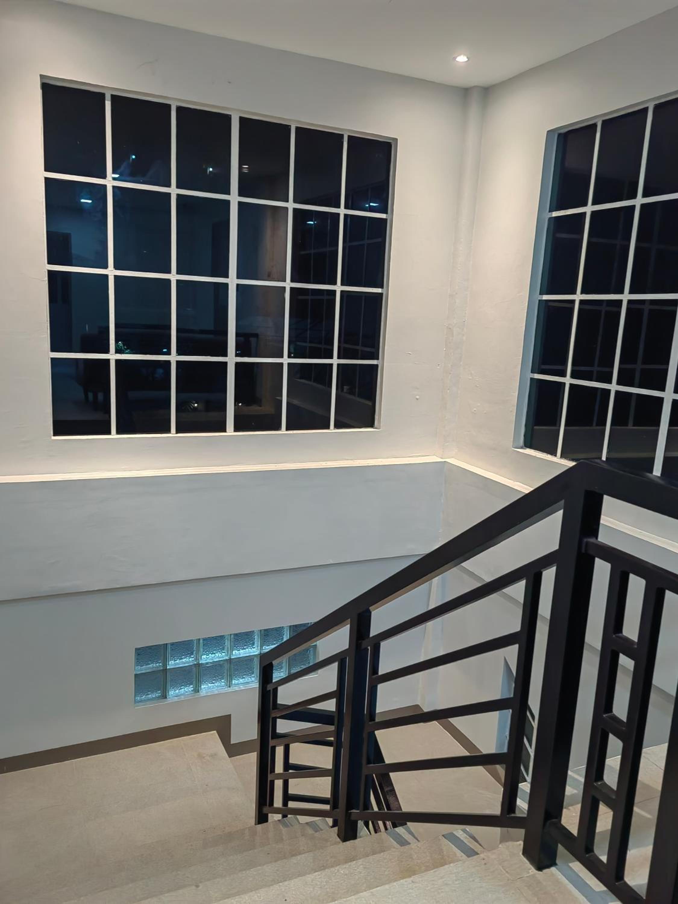 HOST HOMESPACE