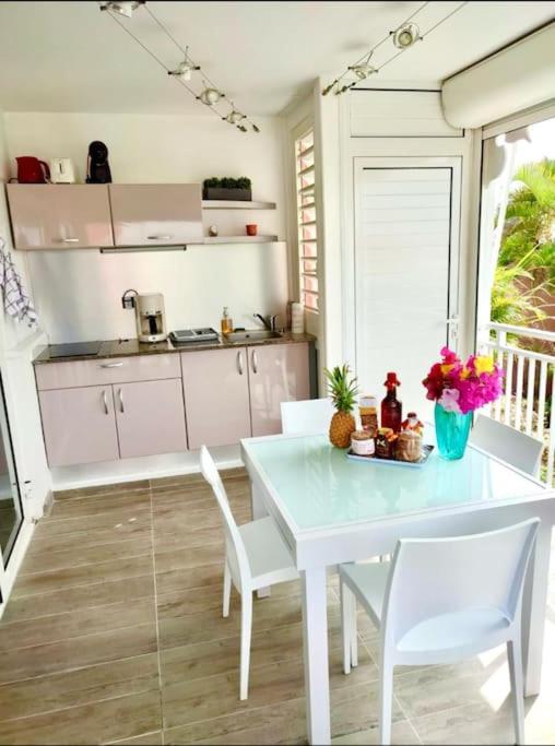 Coco Breeze - Anse des Rochers