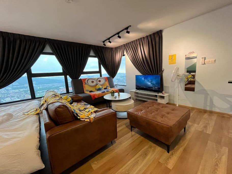 Minion's World - Arte Cheras KL (Corner Duplex)