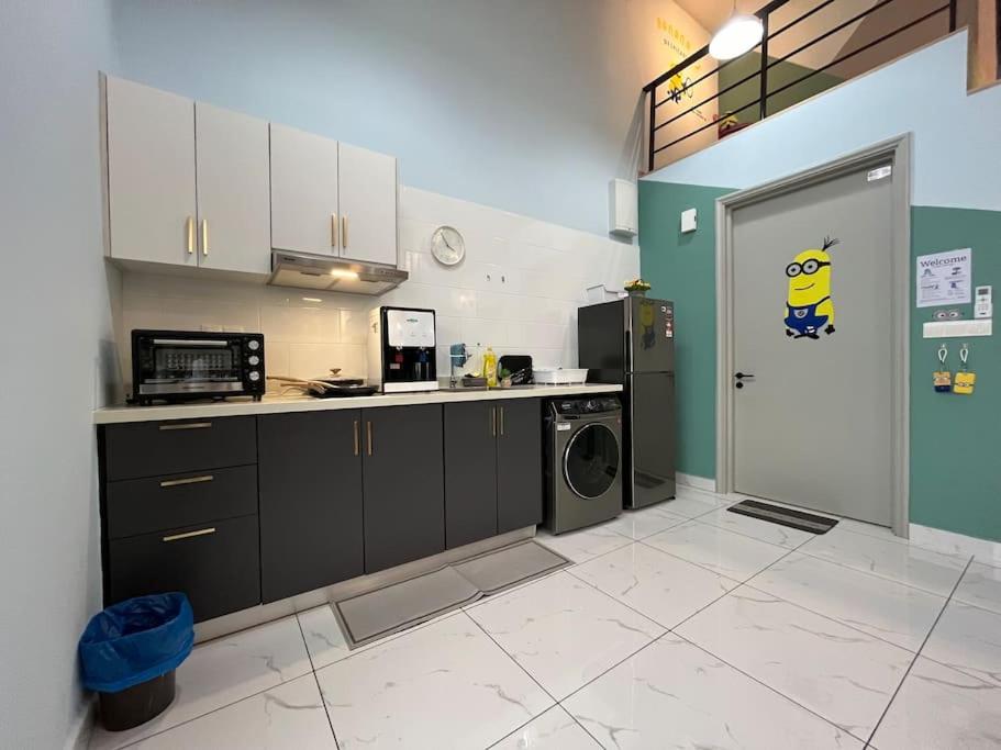 Minion's World - Arte Cheras KL (Corner Duplex)