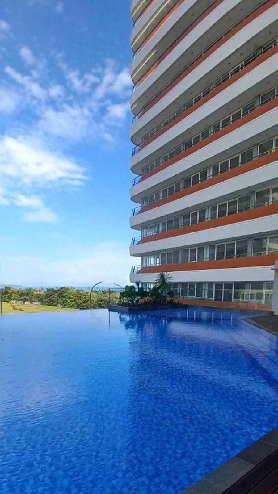 Montage Villa