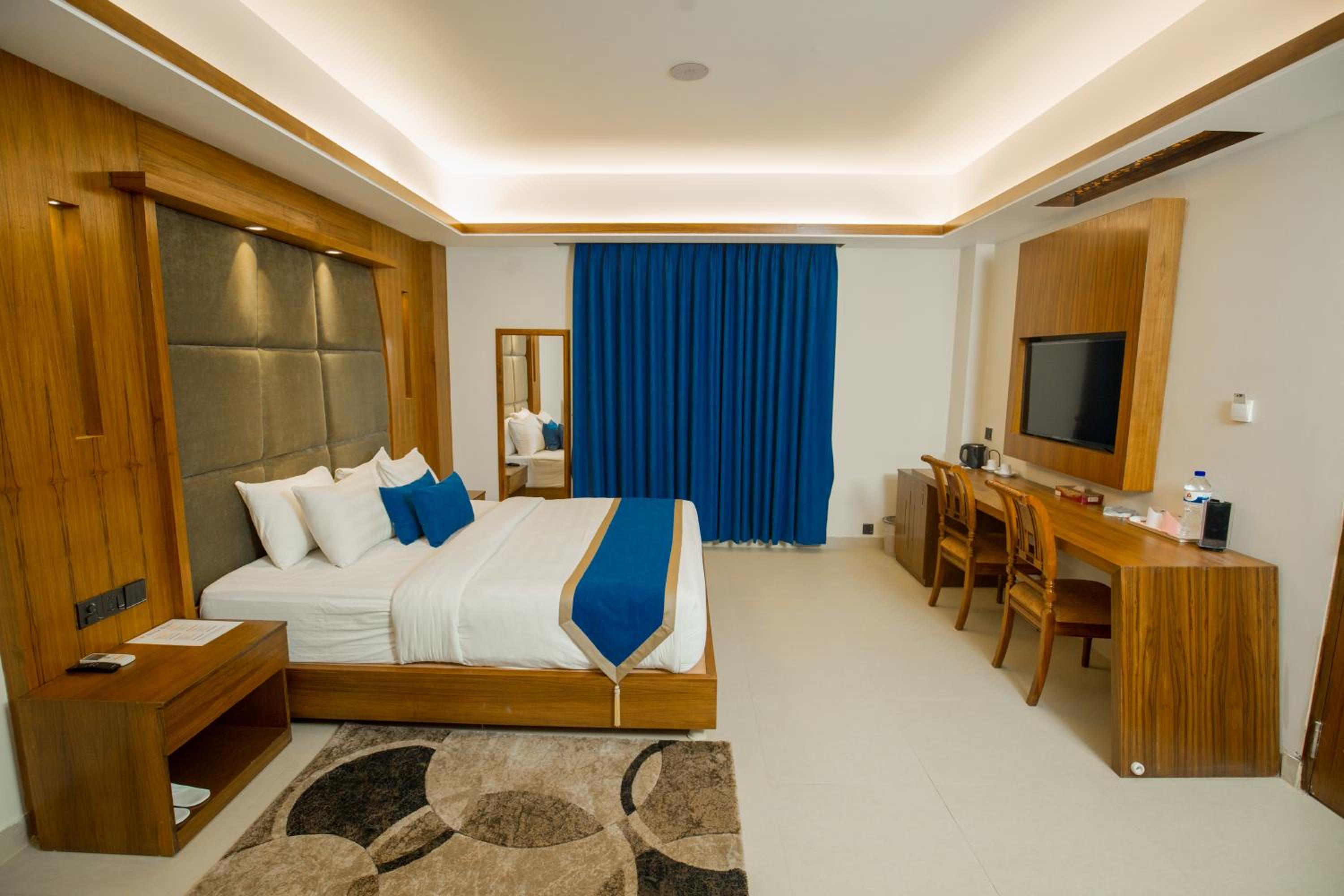 Shaira Garden Hotel & Resorts
