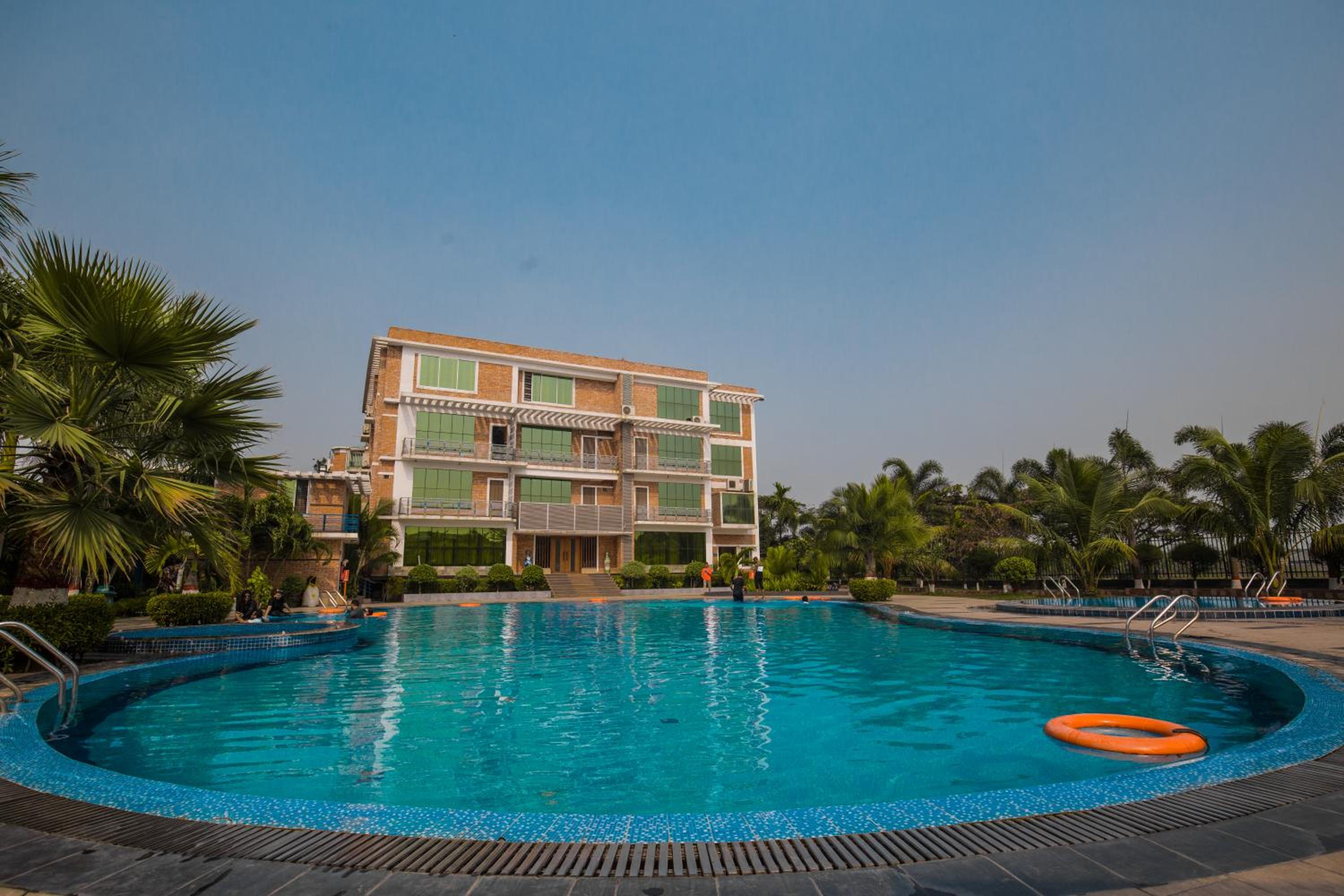 Shaira Garden Hotel & Resorts