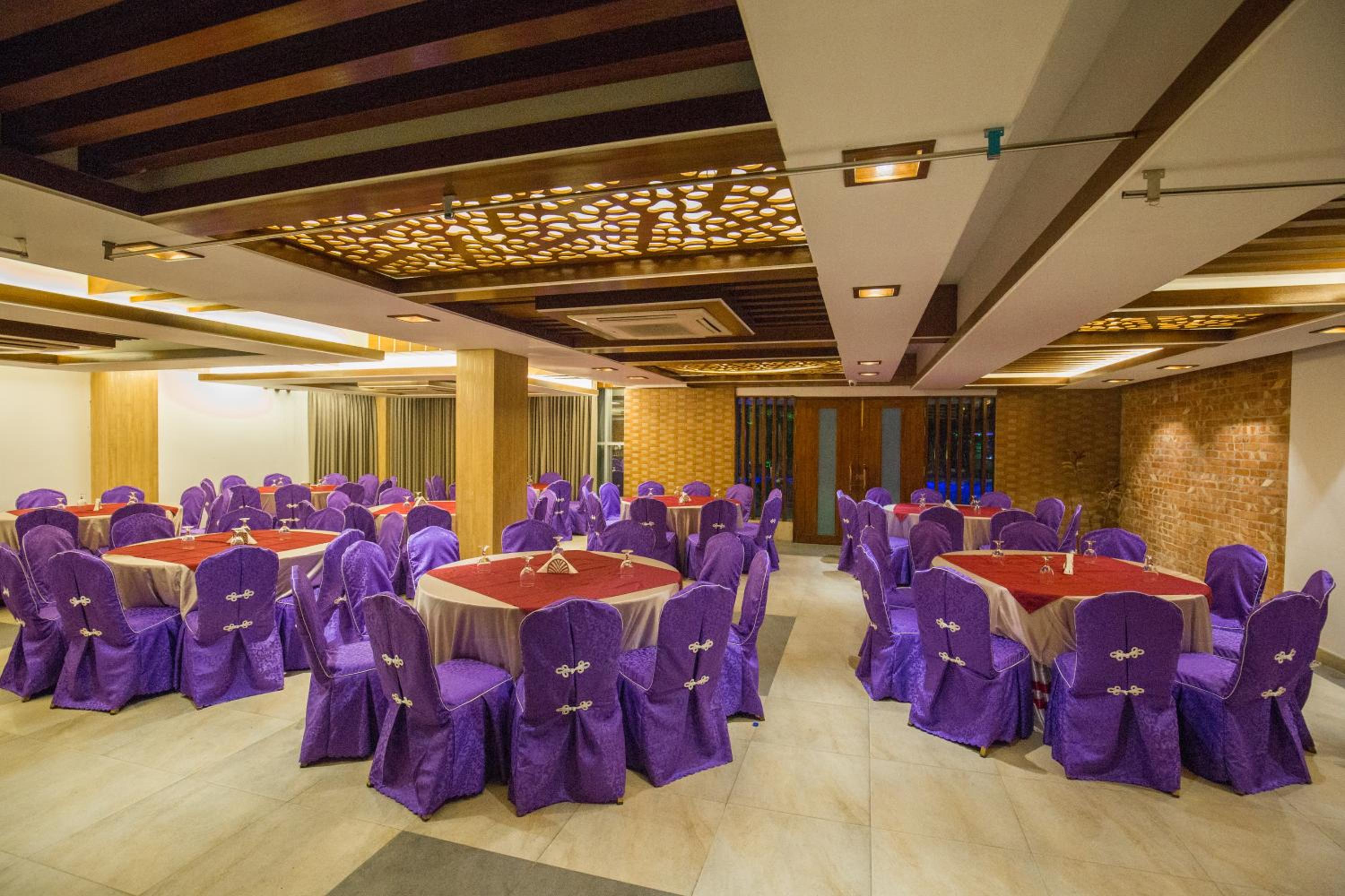 Shaira Garden Hotel & Resorts