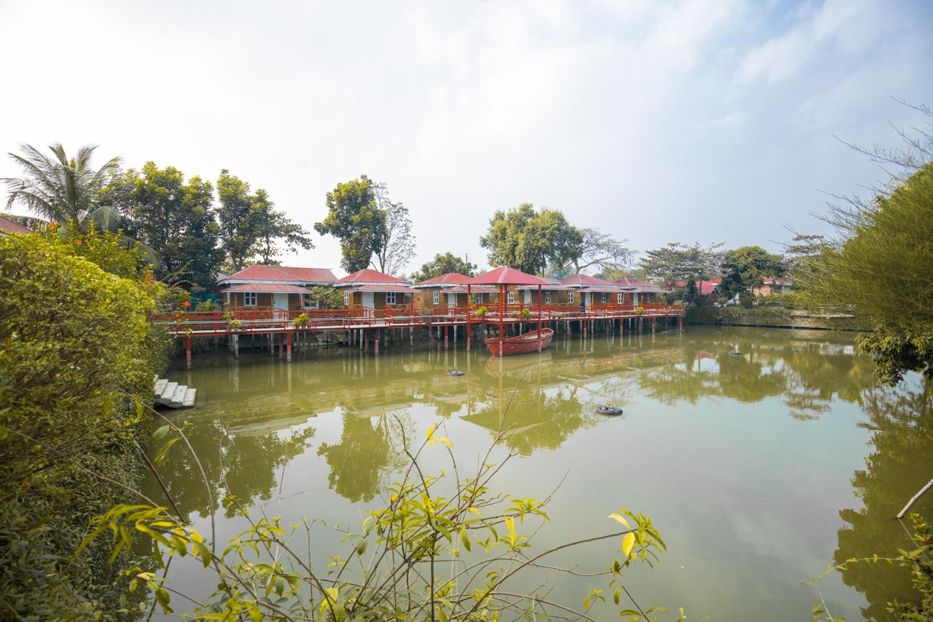 Shaira Garden Hotel & Resorts