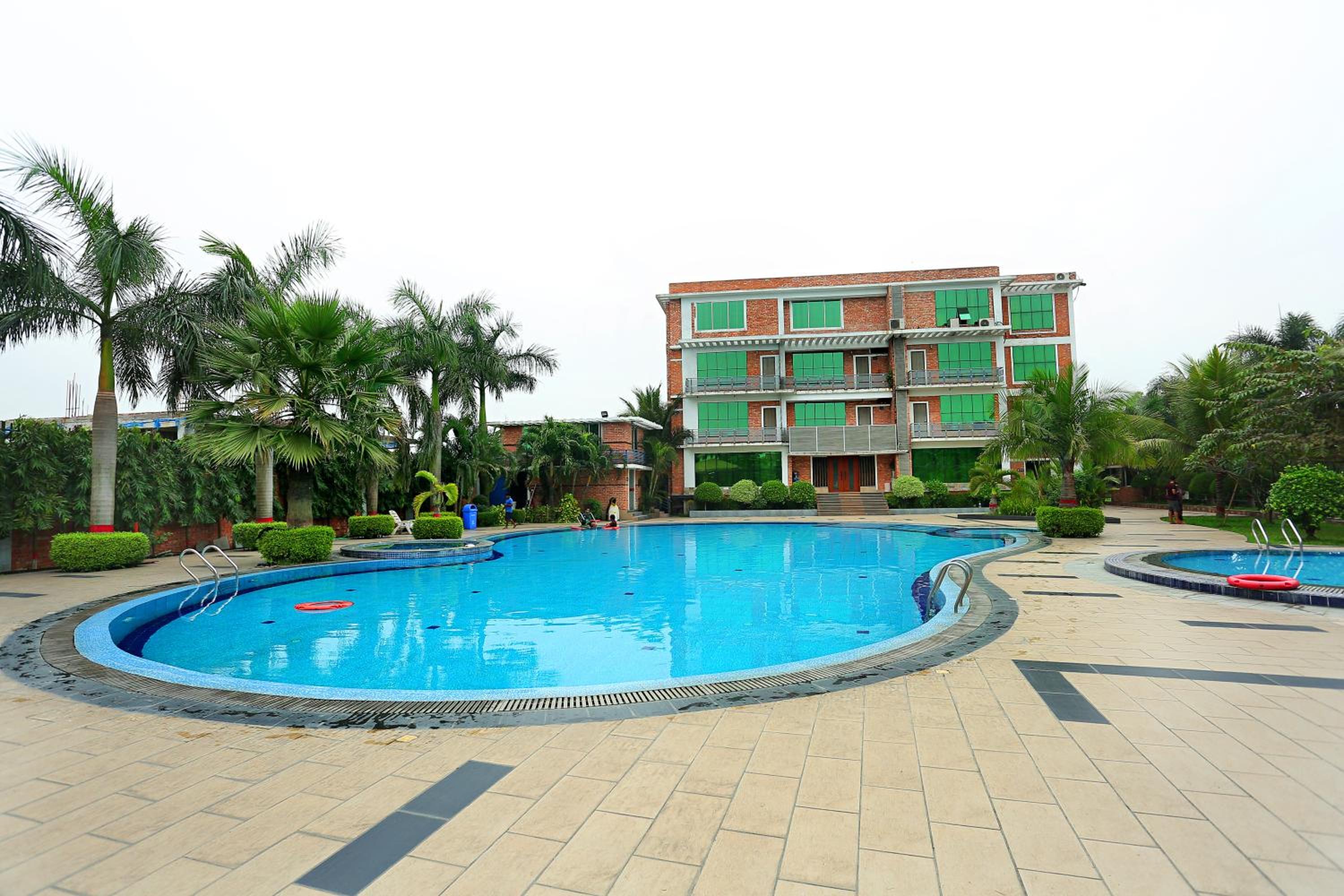 Shaira Garden Hotel & Resorts