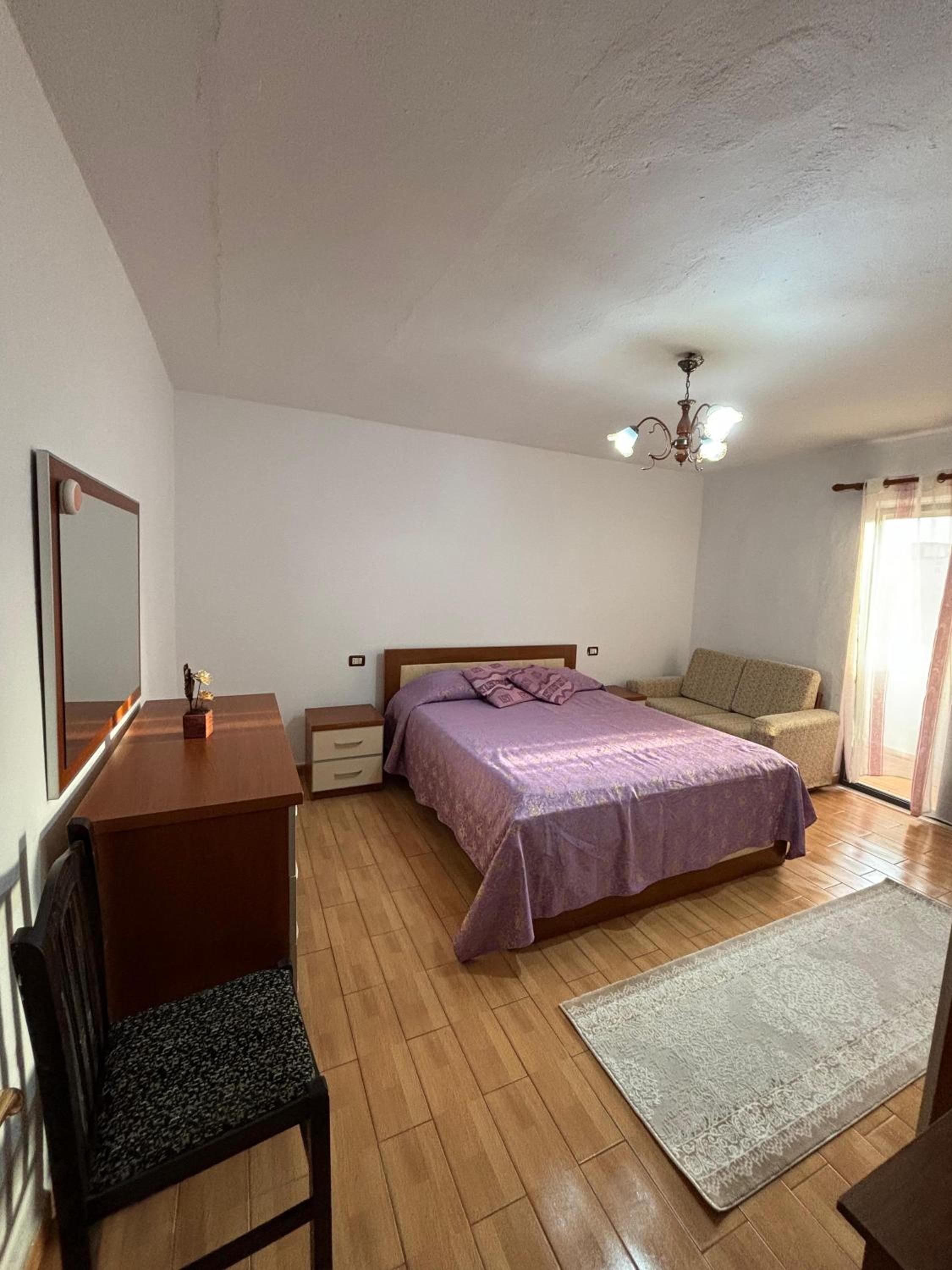 Aron'apartament in center