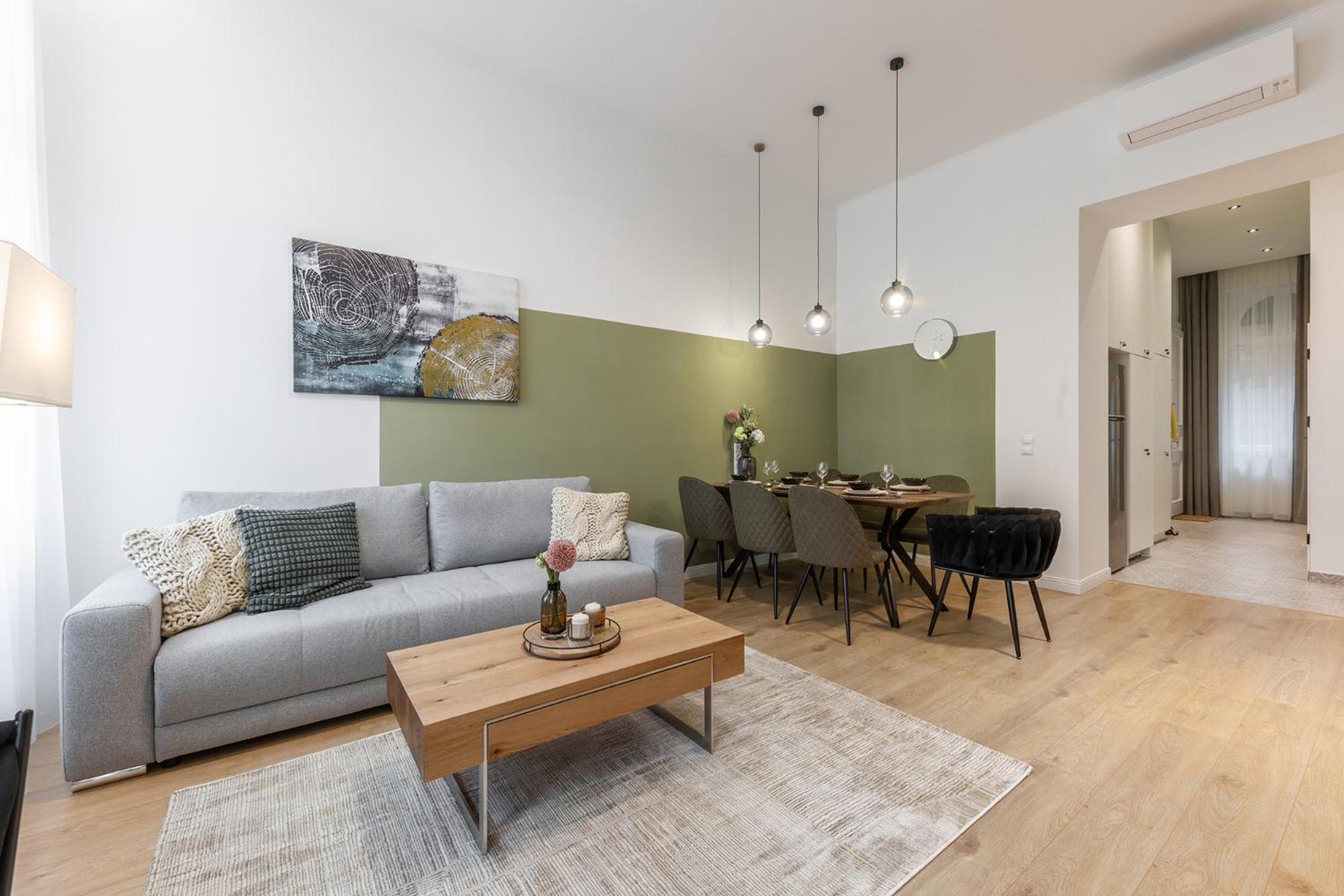 Izabella66 apartment view 3