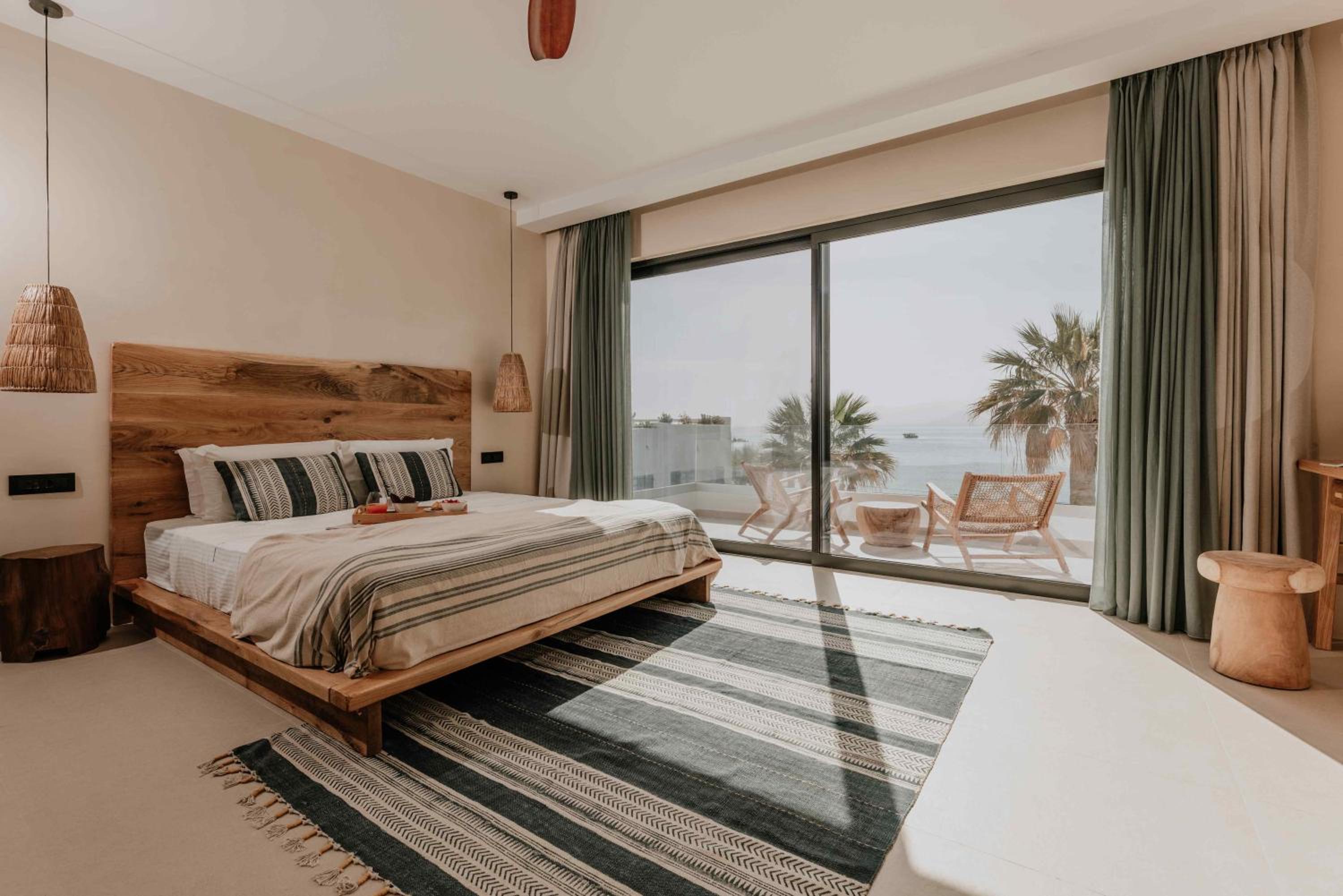 Ostrako Beachside Suites — photo 9
