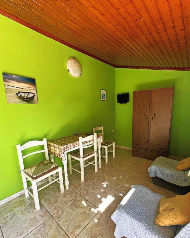 Telis apartments two