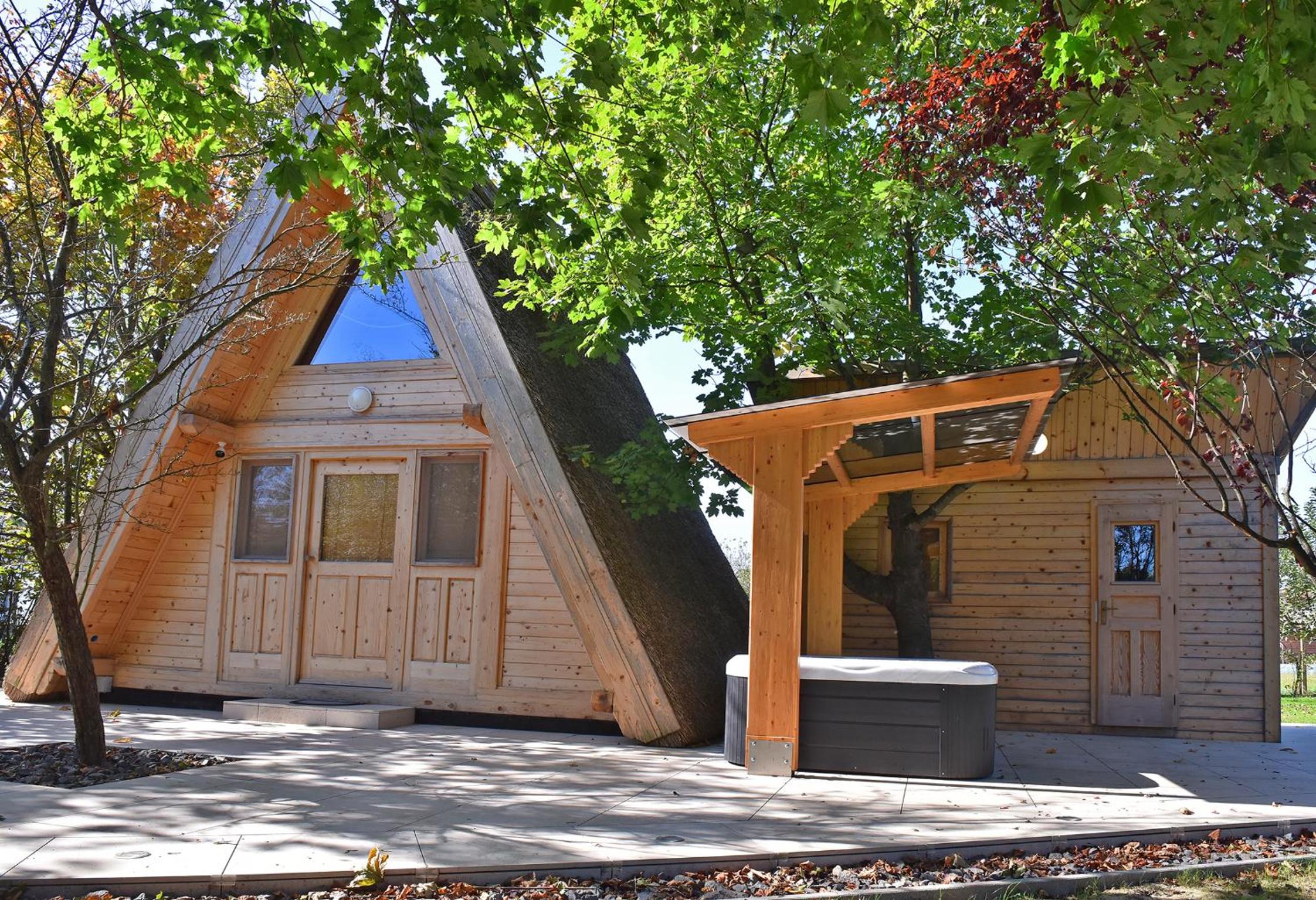 Luxury Wellnes Glamping Cottage - Salvus view 5