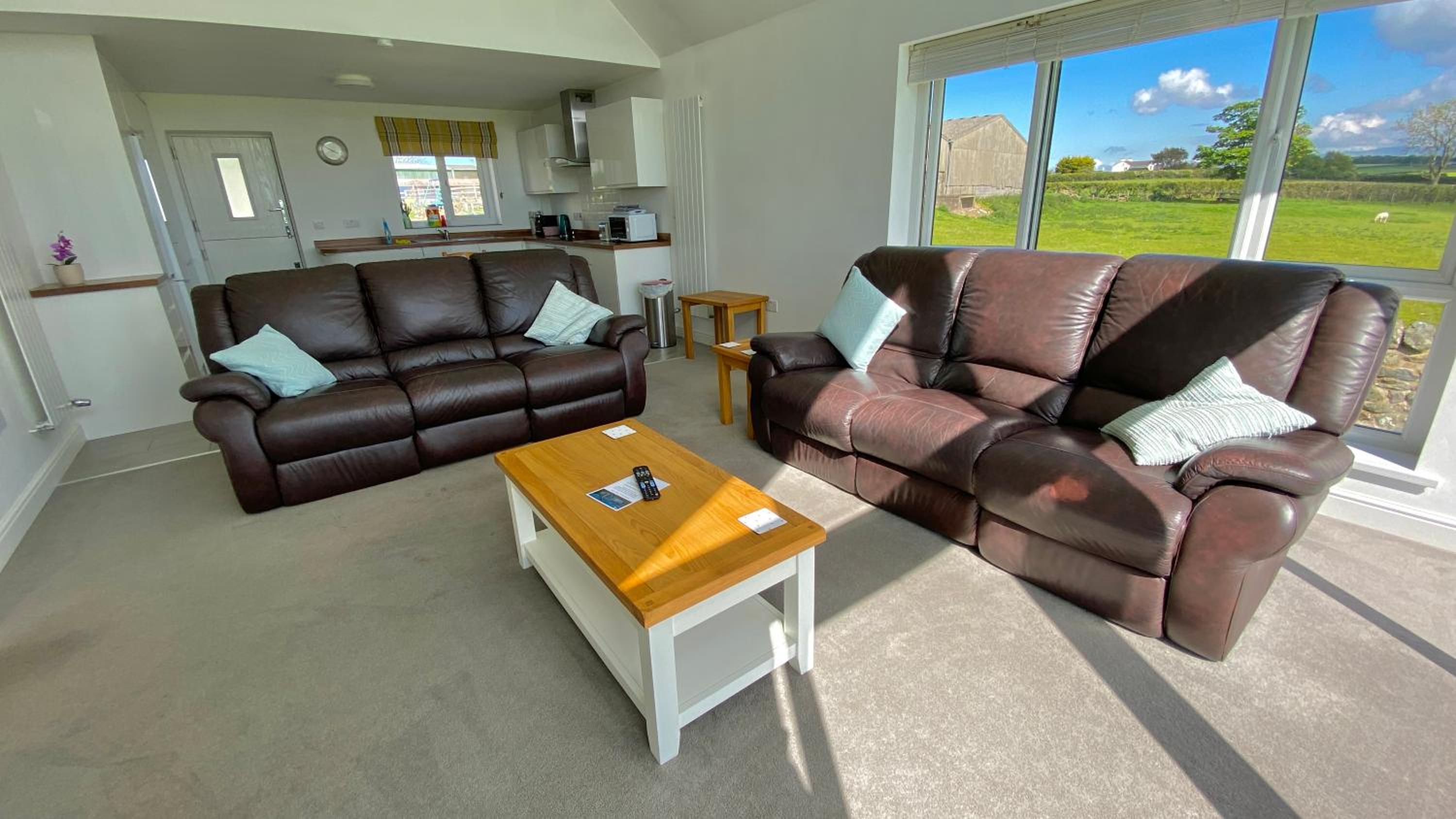 Beautiful private farm Cottage in Anglesey view 5