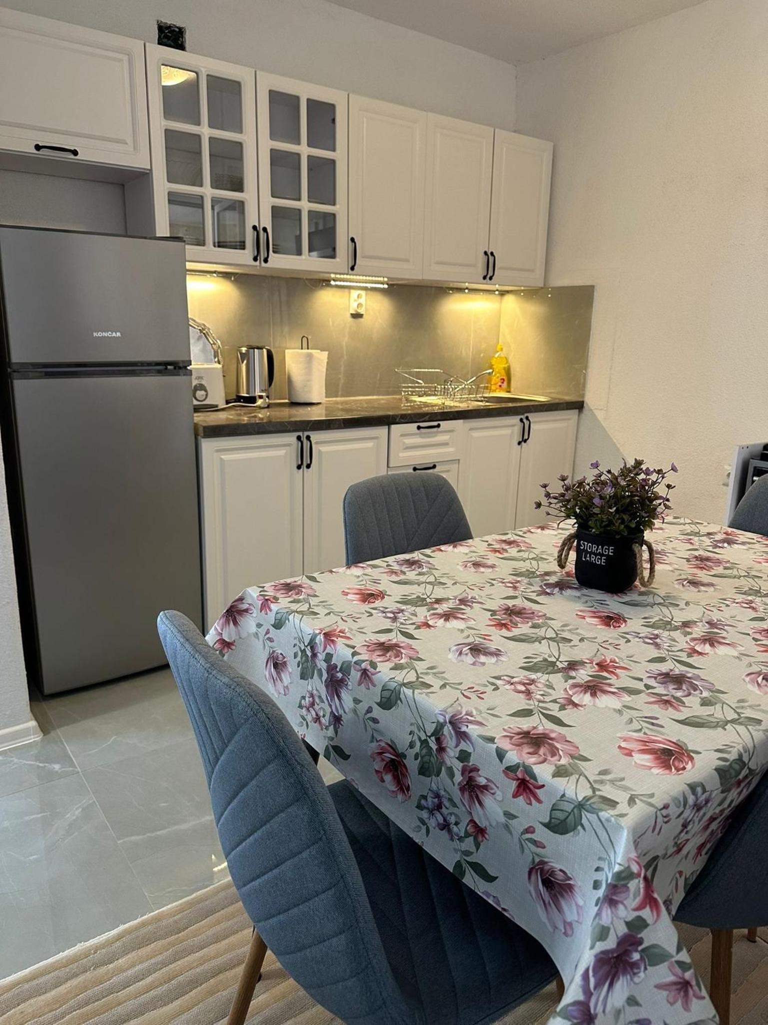 Saray Apartman
