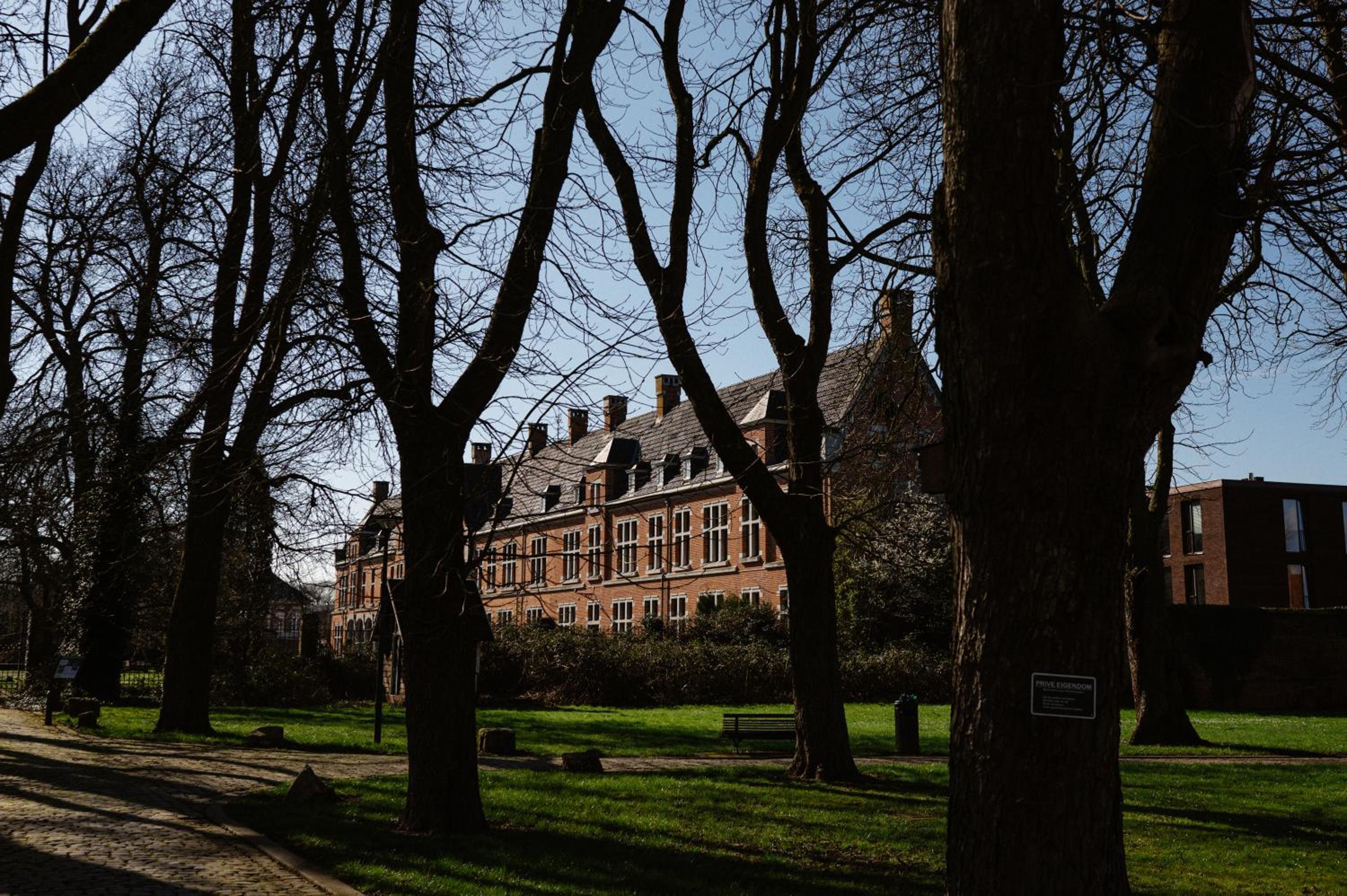 Luxe in Het Posthuis - nieuwe Stijlvolle Verblijven in Oud-Rekem