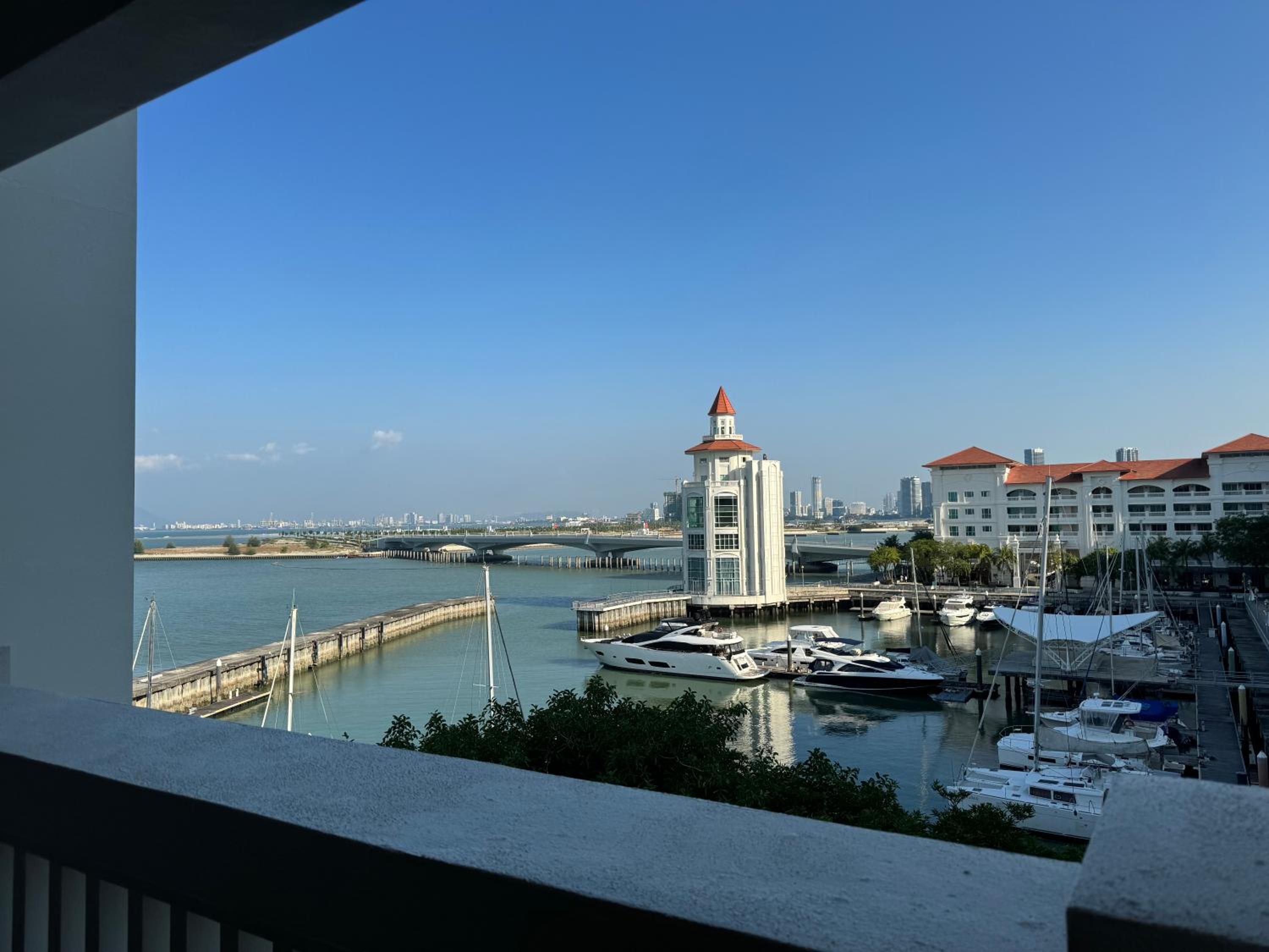 Lucky Waterfront at Straits Quay Seaview or Non view 5