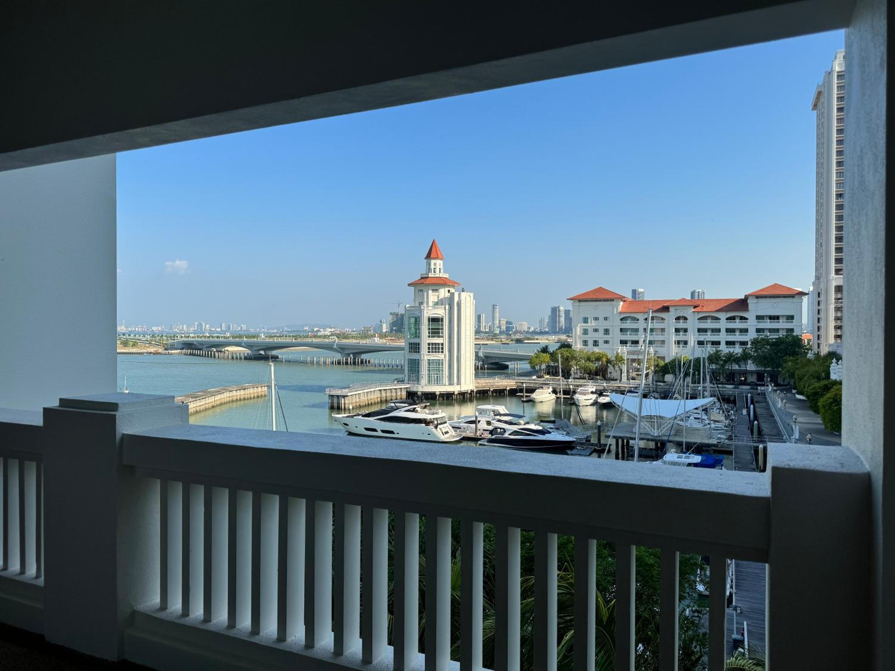 Lucky Waterfront at Straits Quay Seaview or Non view 2