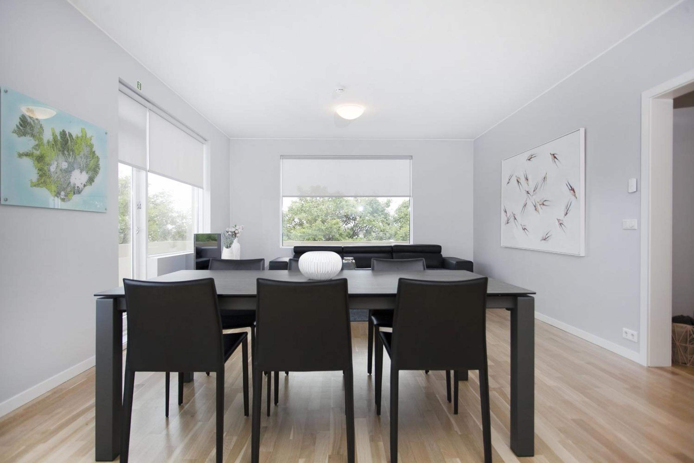 Blue Luxury Apartments view 5