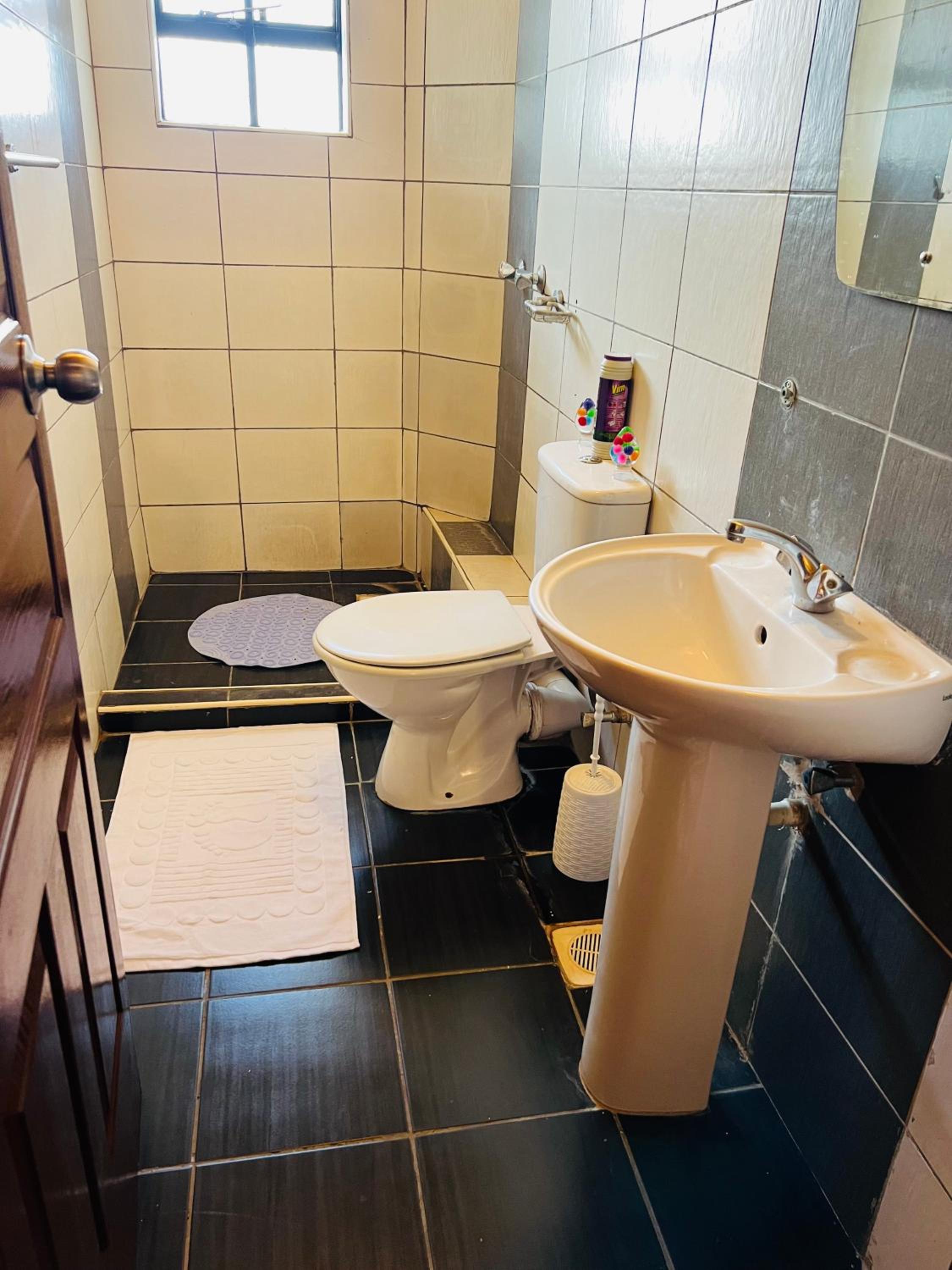 Runda View Serenity Suite view 5