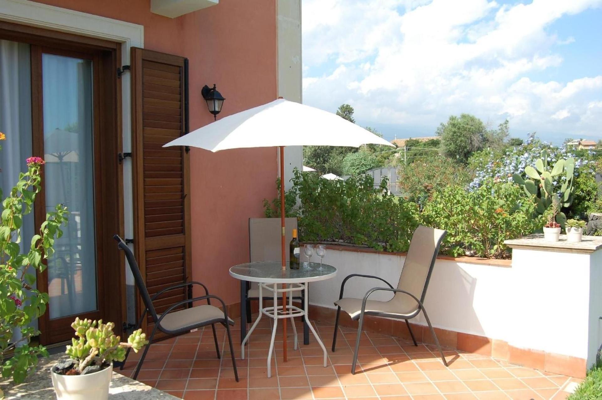 Einzimmerwohnung Mit Terrasse photo 2