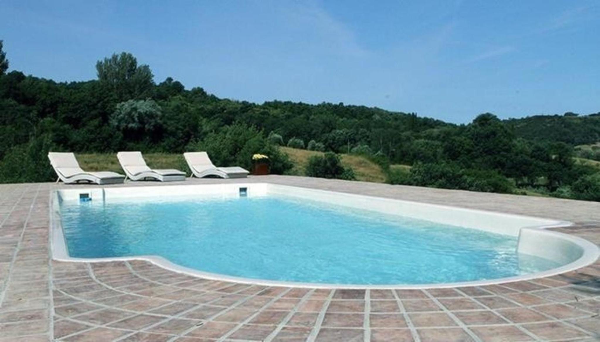 Ferienhaus In Montescudaio Mit Großem Garten view 2