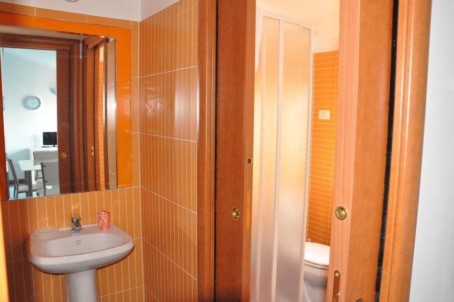 Apartment mit Terrasse en Santa Tecla — bathroom