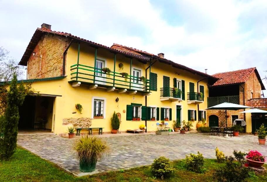 Casa relax immersa nel verde della natura view 2