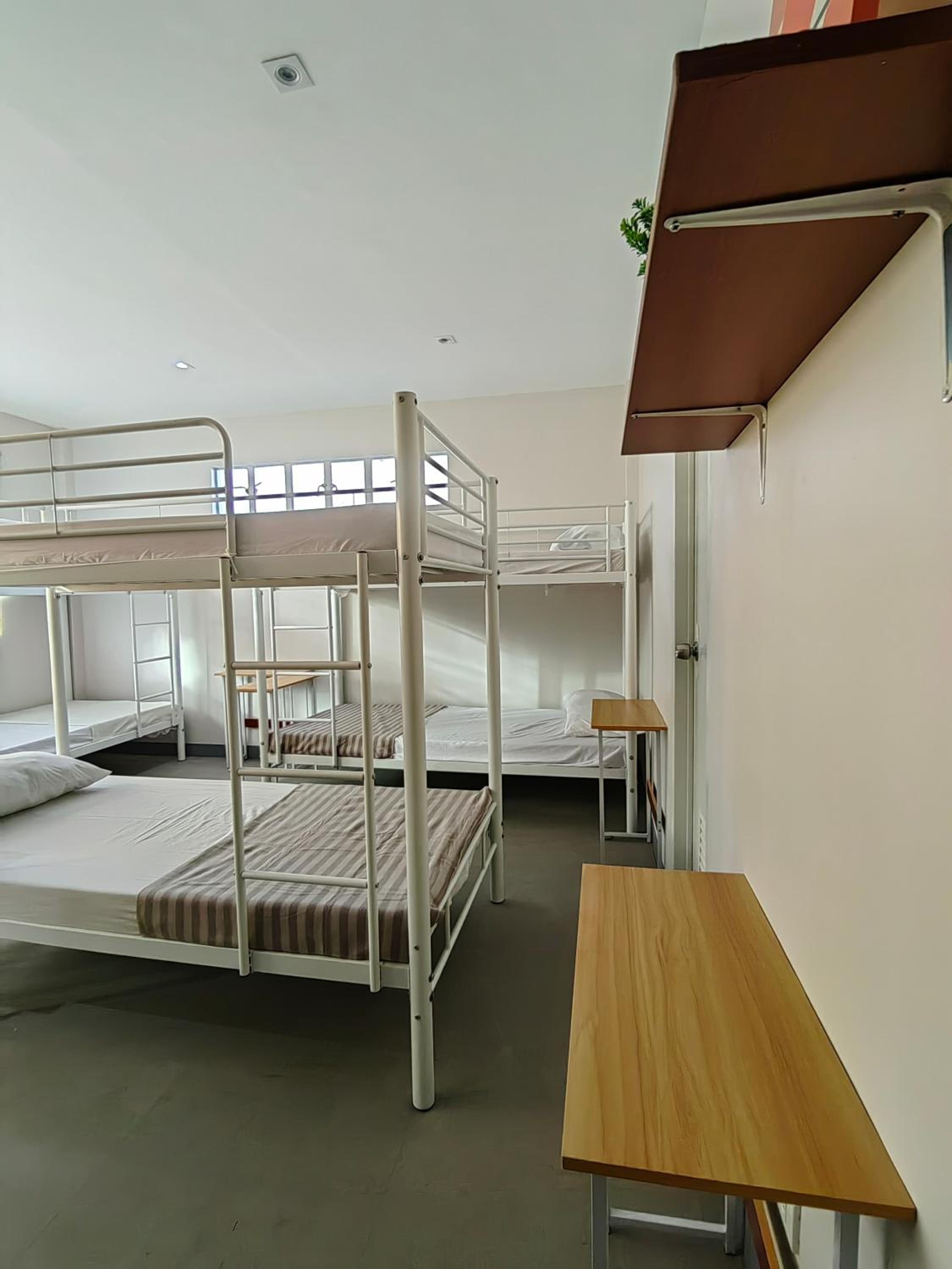 HOST HOMESPACE