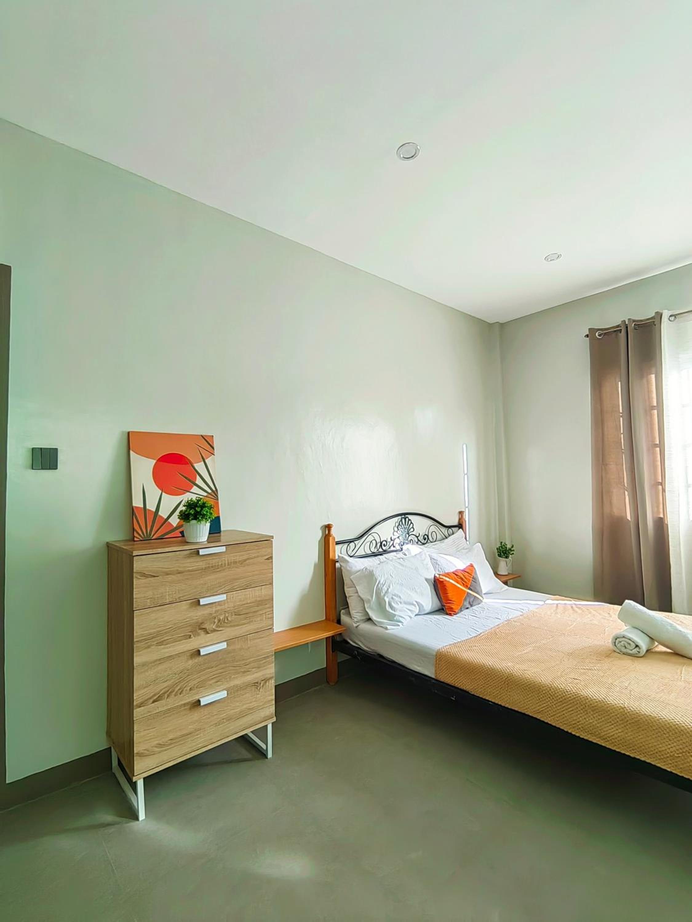 HOST HOMESPACE
