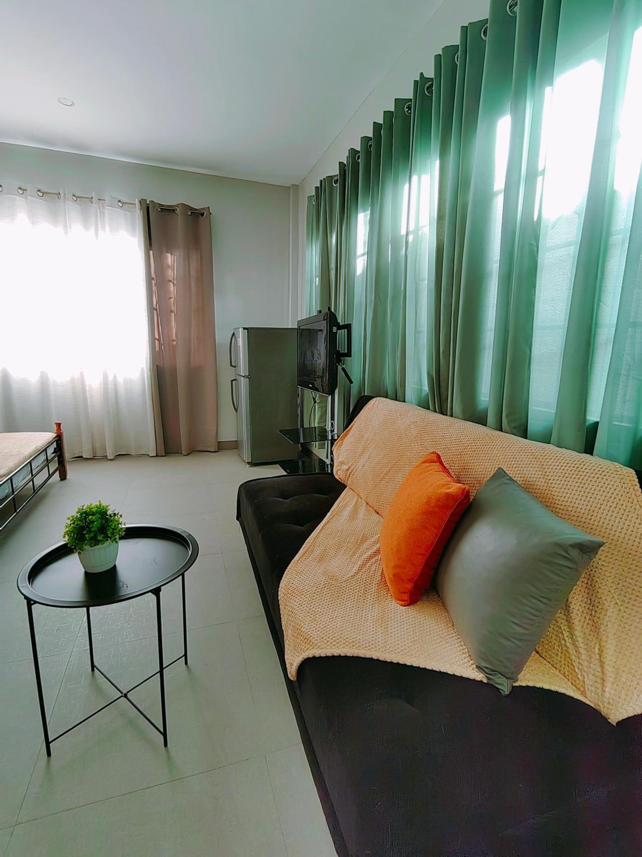 HOST HOMESPACE
