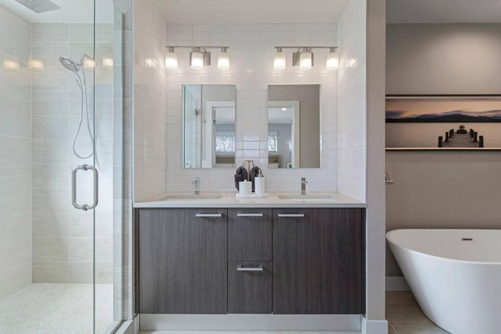 Luxury Home: Monthly Rental House Near Denver