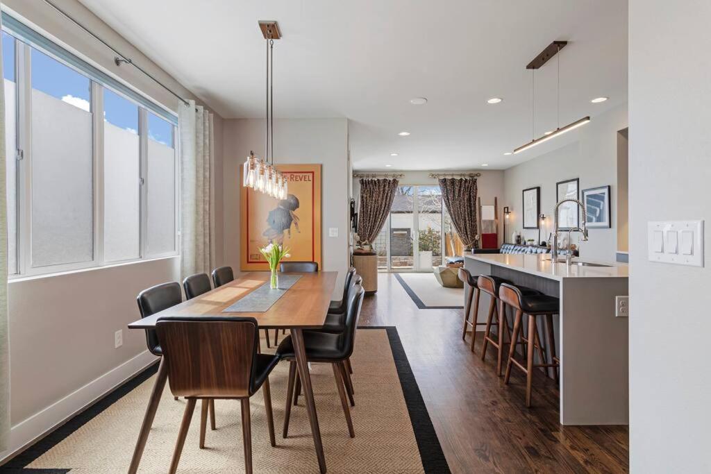 Luxury Home: Monthly Rental House Near Denver
