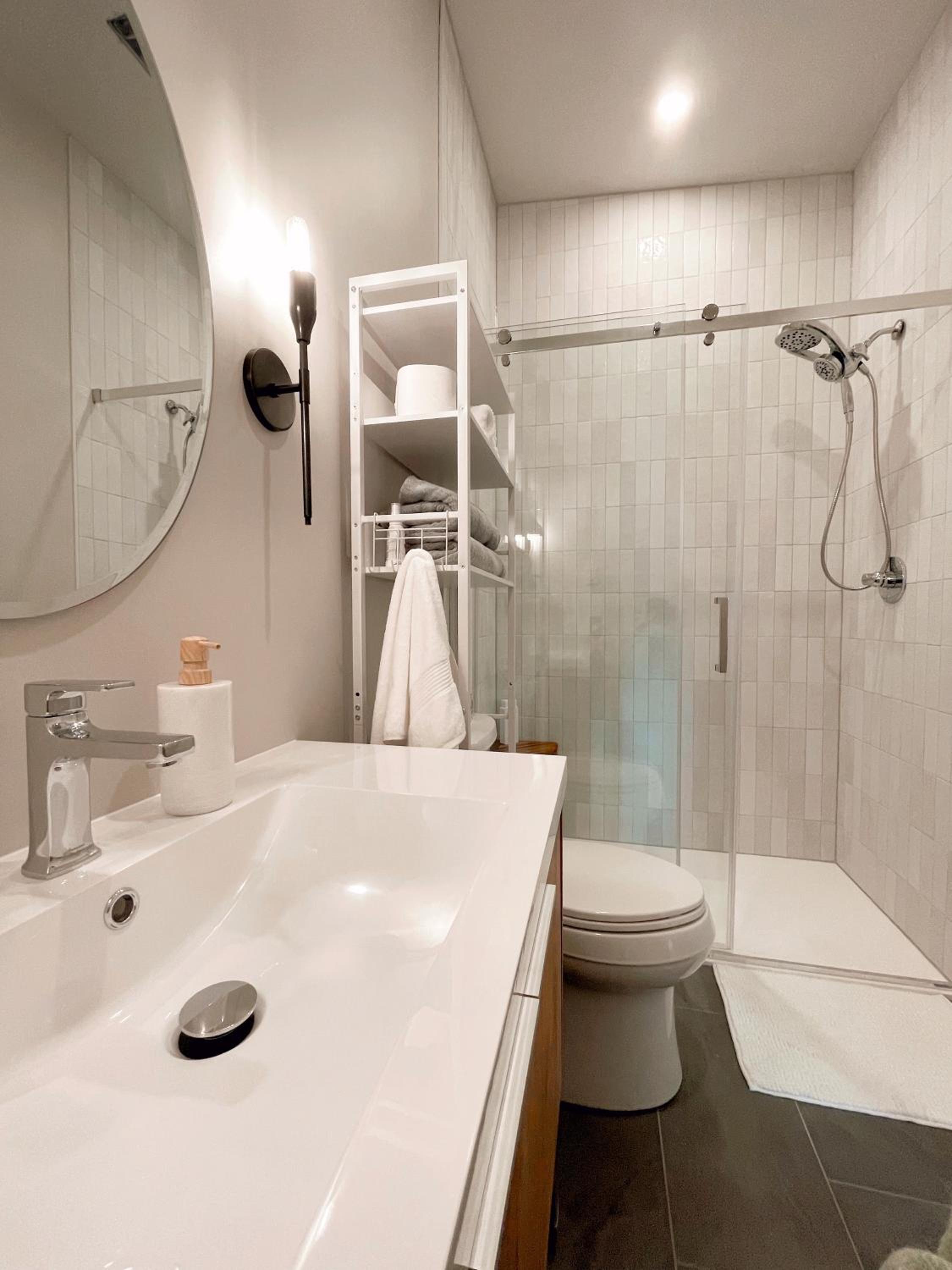 Elora’s Irvine River Suite