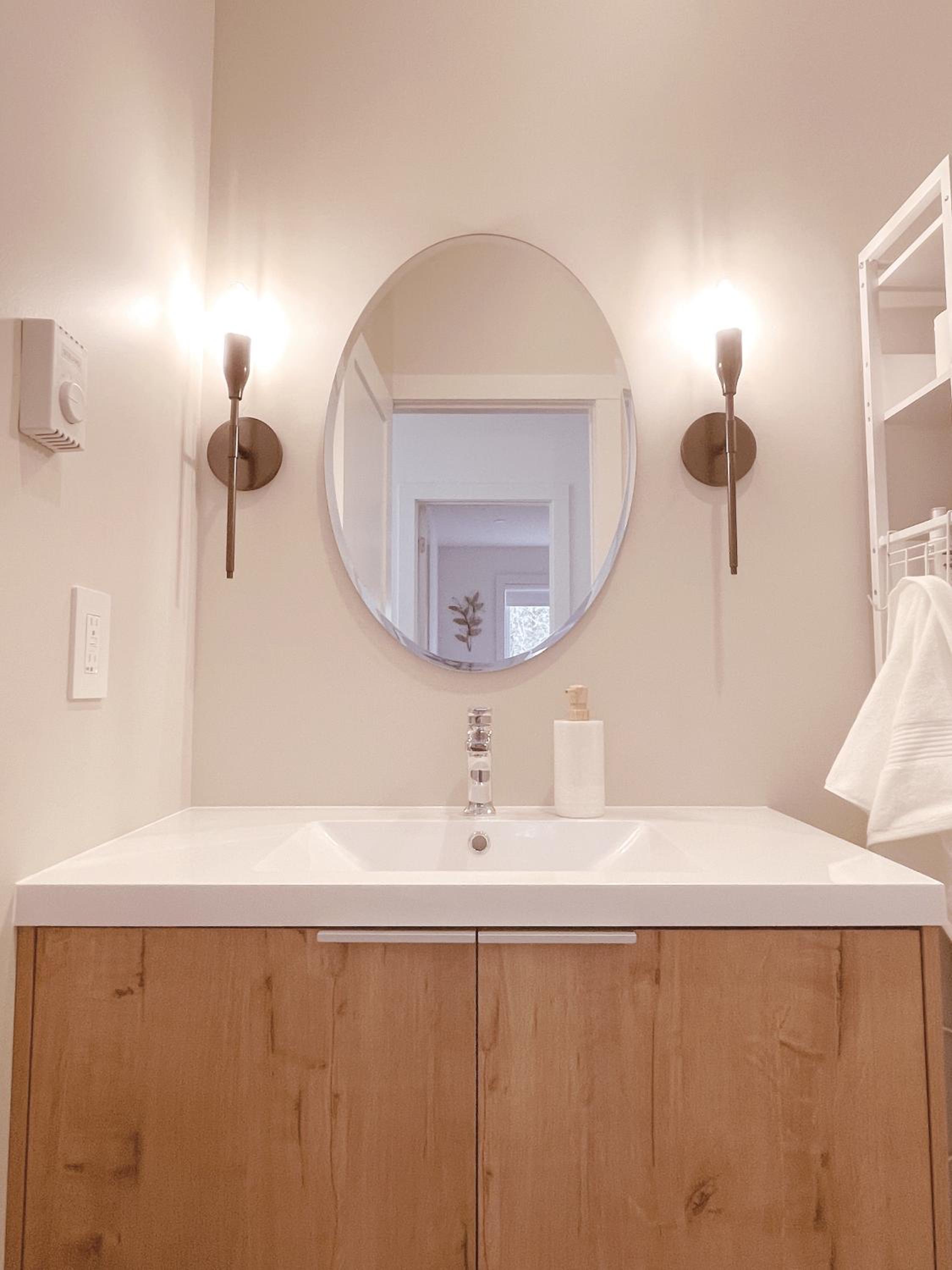Elora’s Irvine River Suite