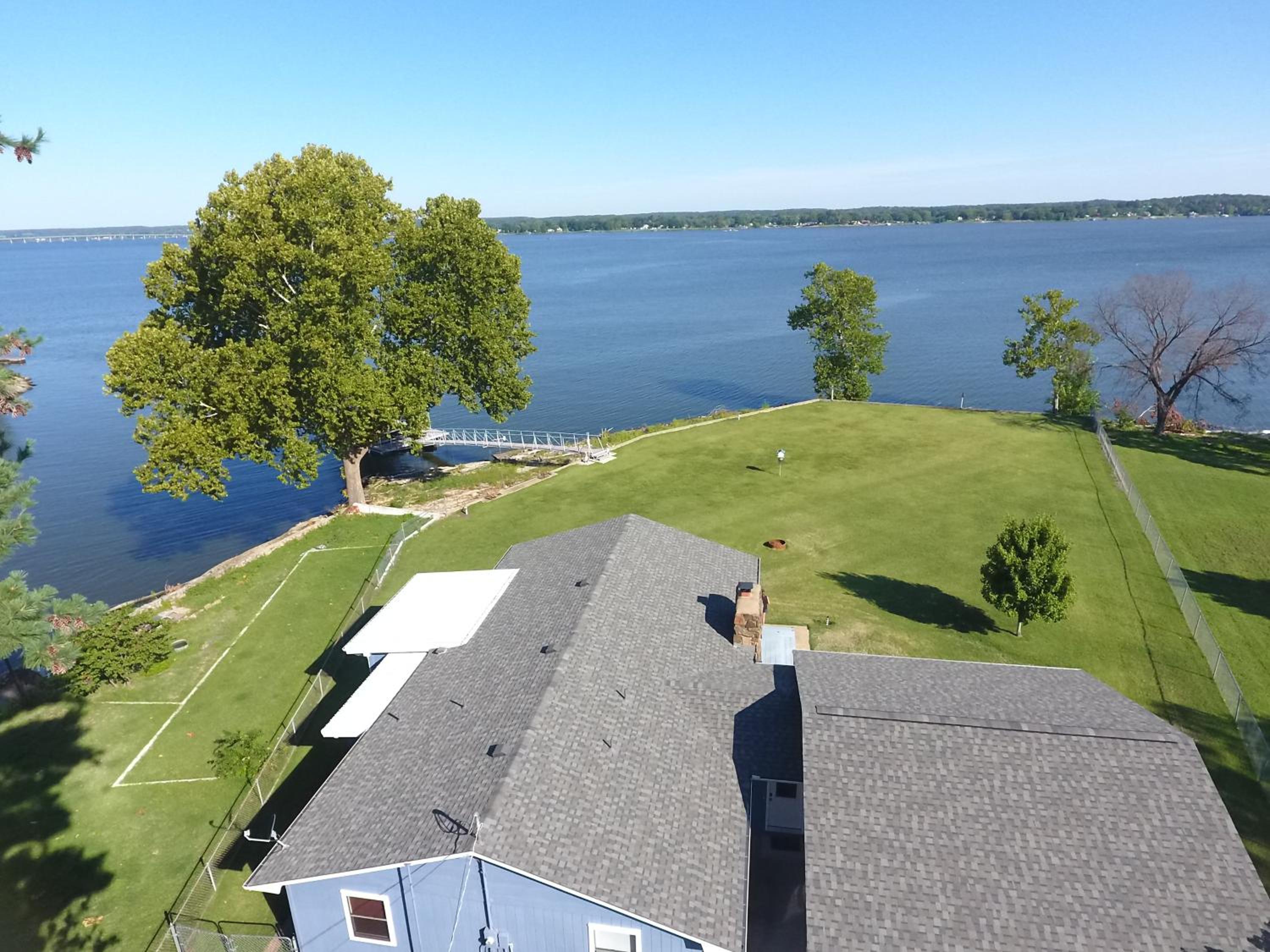 Lakeside Home w/ Private Dock & Covered Garage view 3