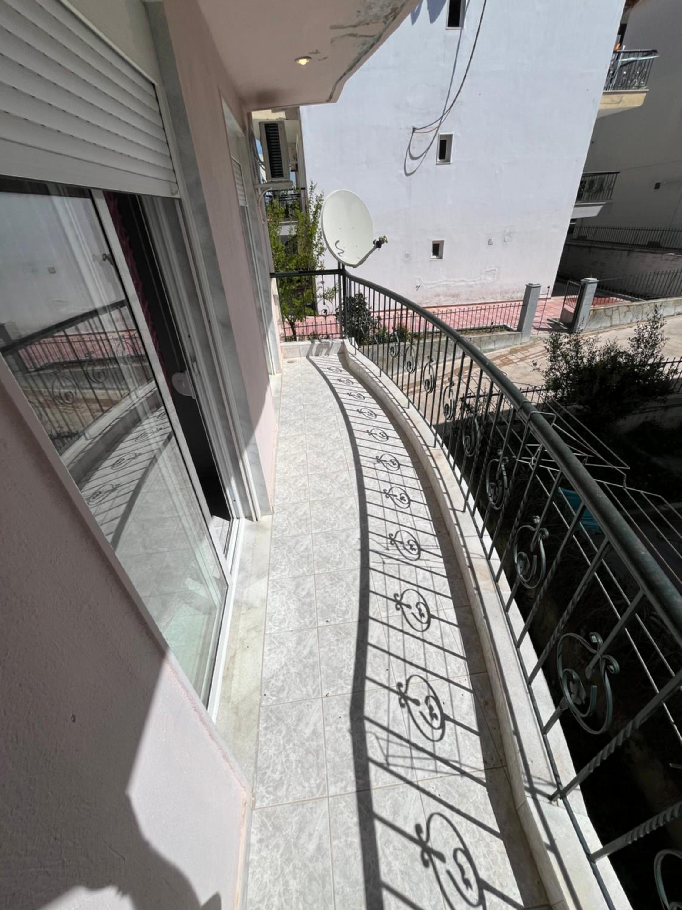 Lavrenti’s apartment photo 5