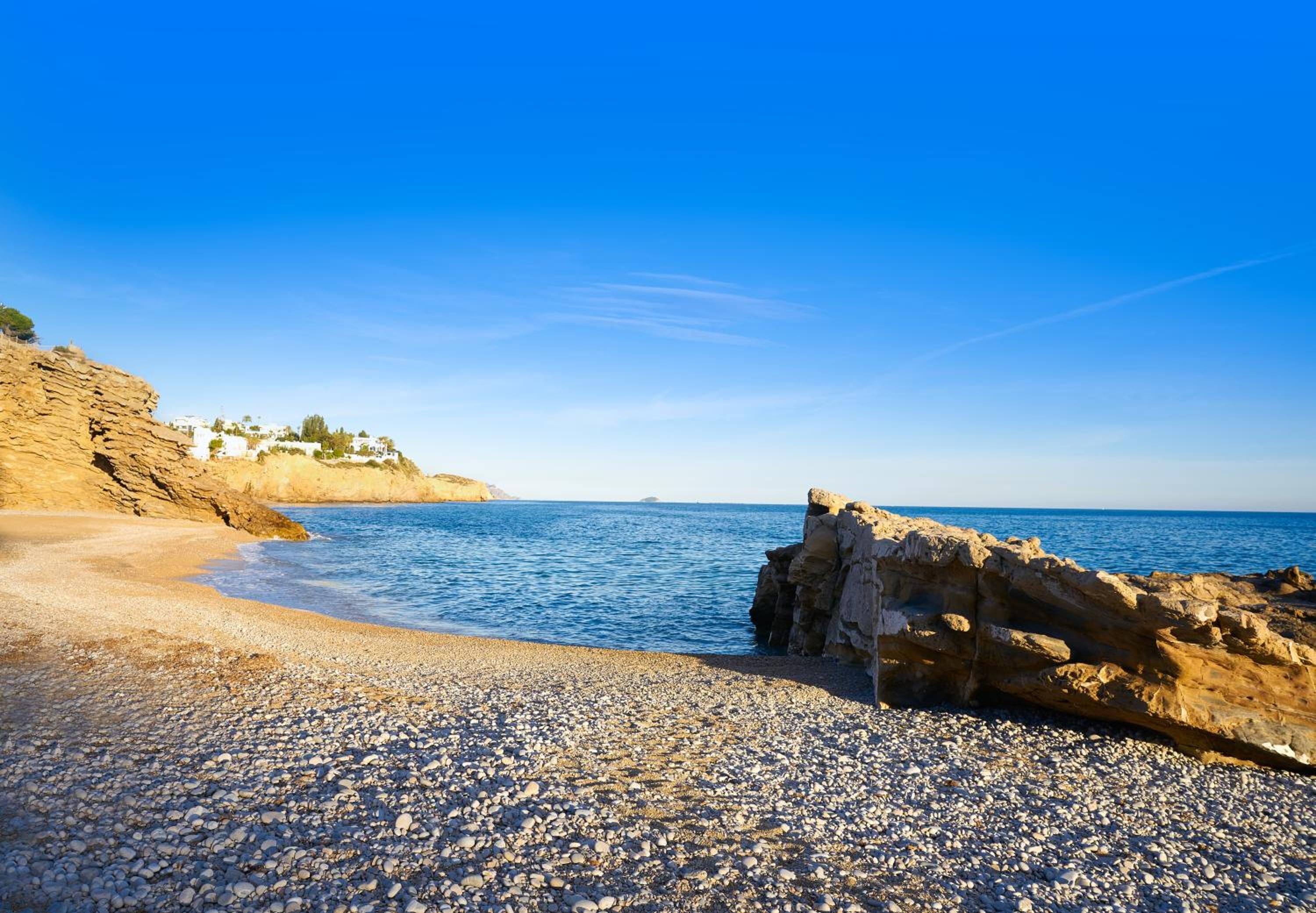 See Port Villajoyosa- Smoke free