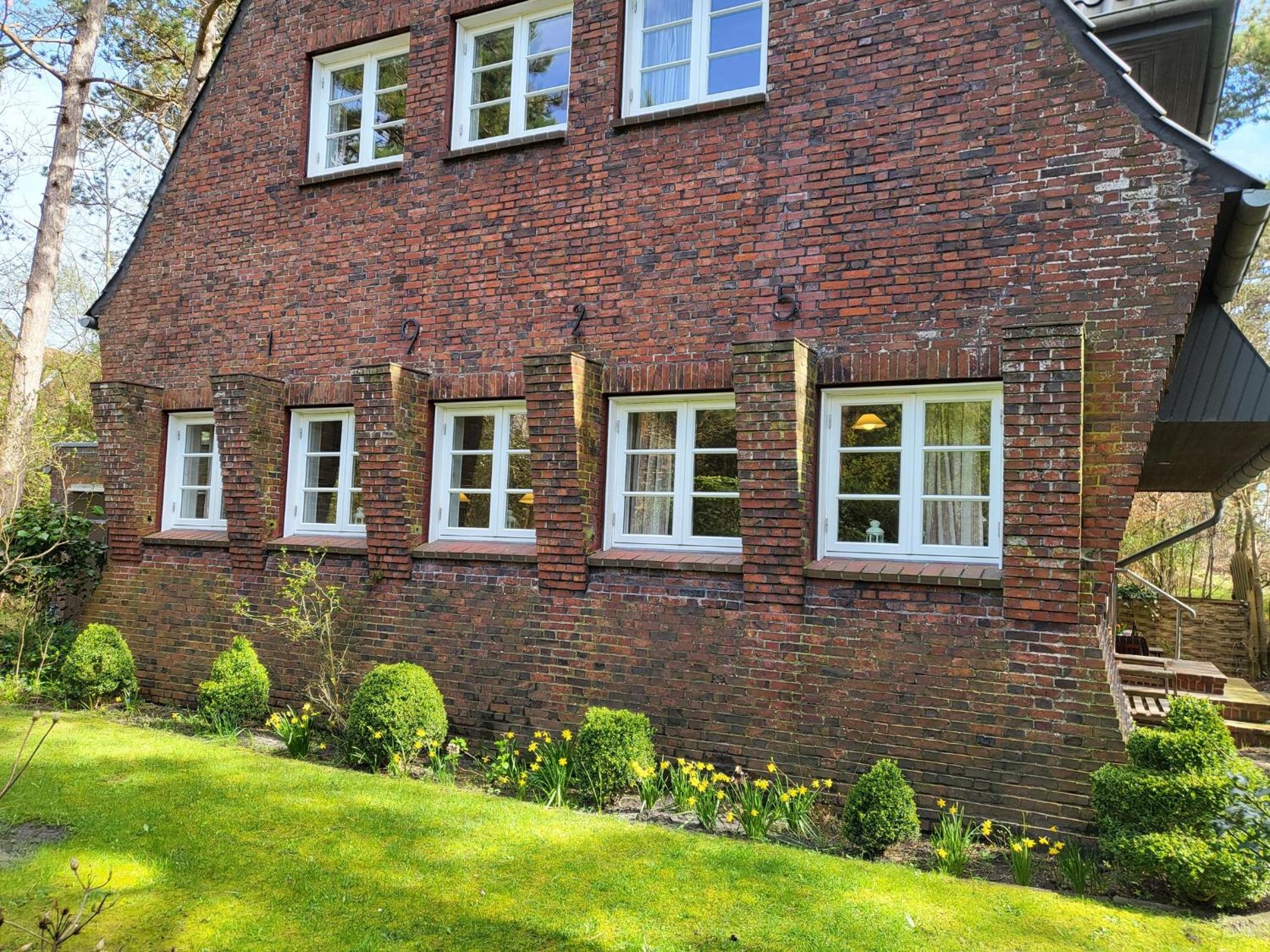 Photo 68
