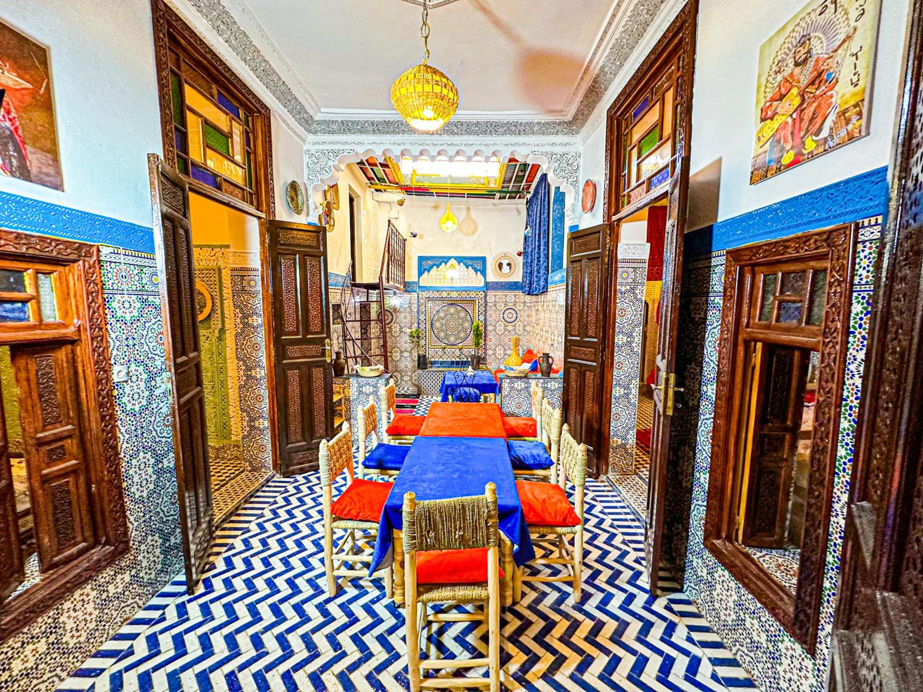 dining