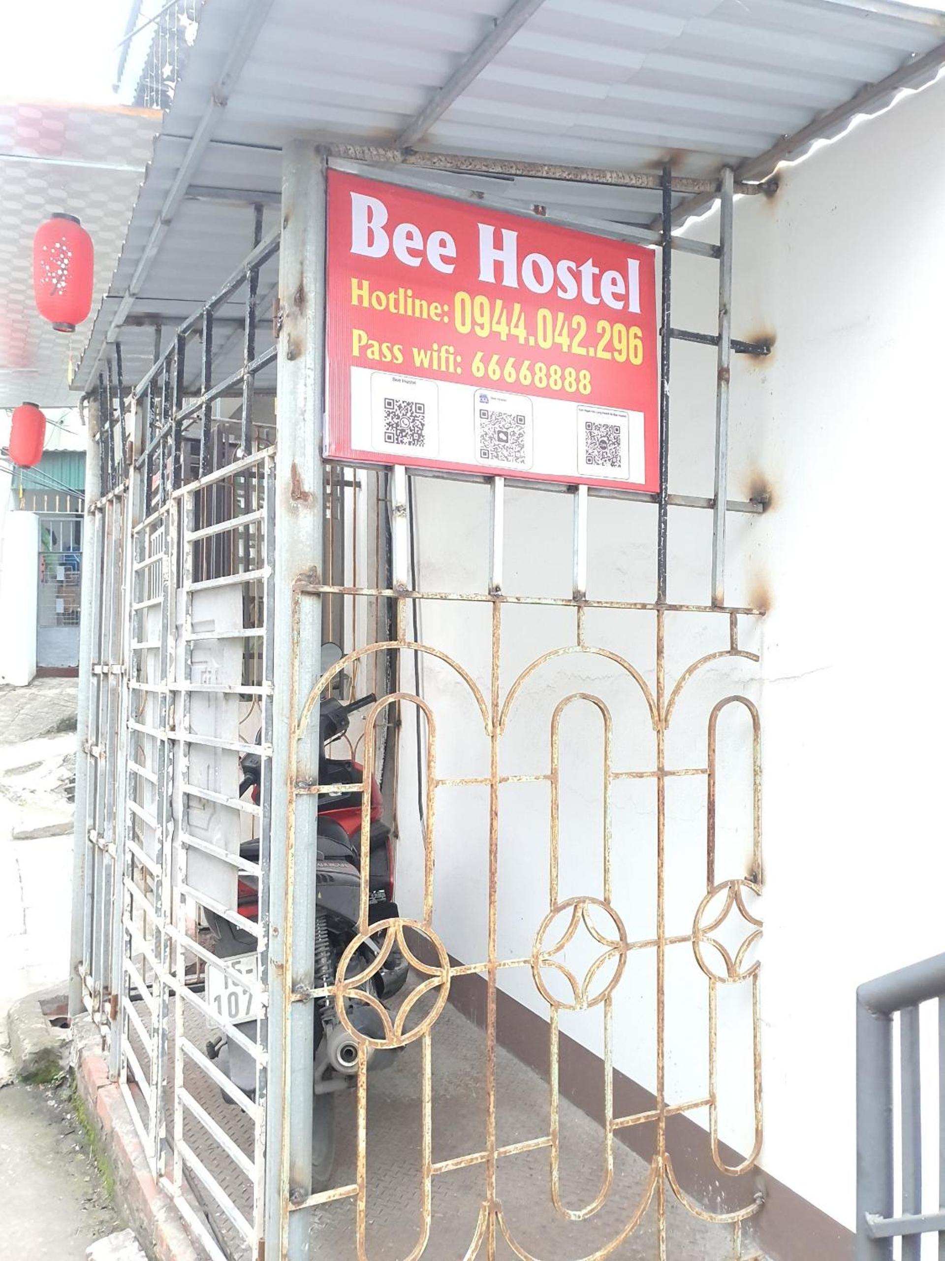 Bee Hostel